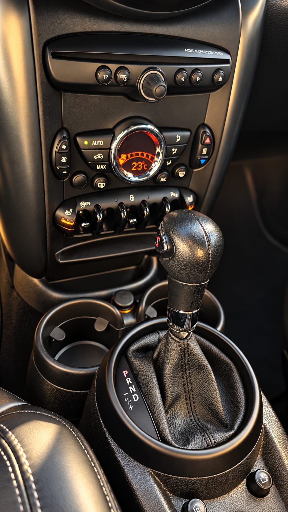 MINI Countryman Cooper S ALL4 Steptronic-image-9