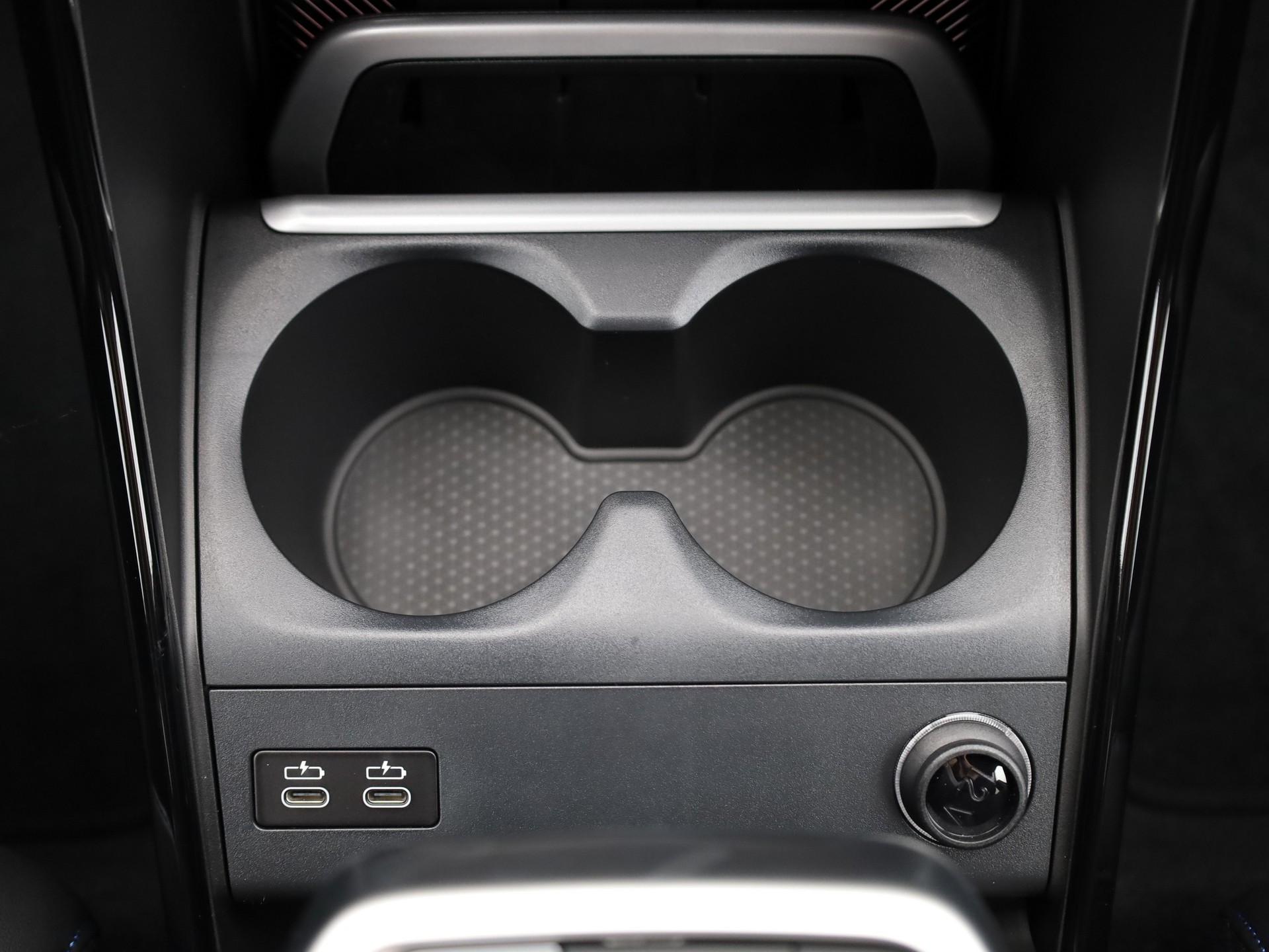 BMW 223i Act. T. xDr. M Sport-image-19