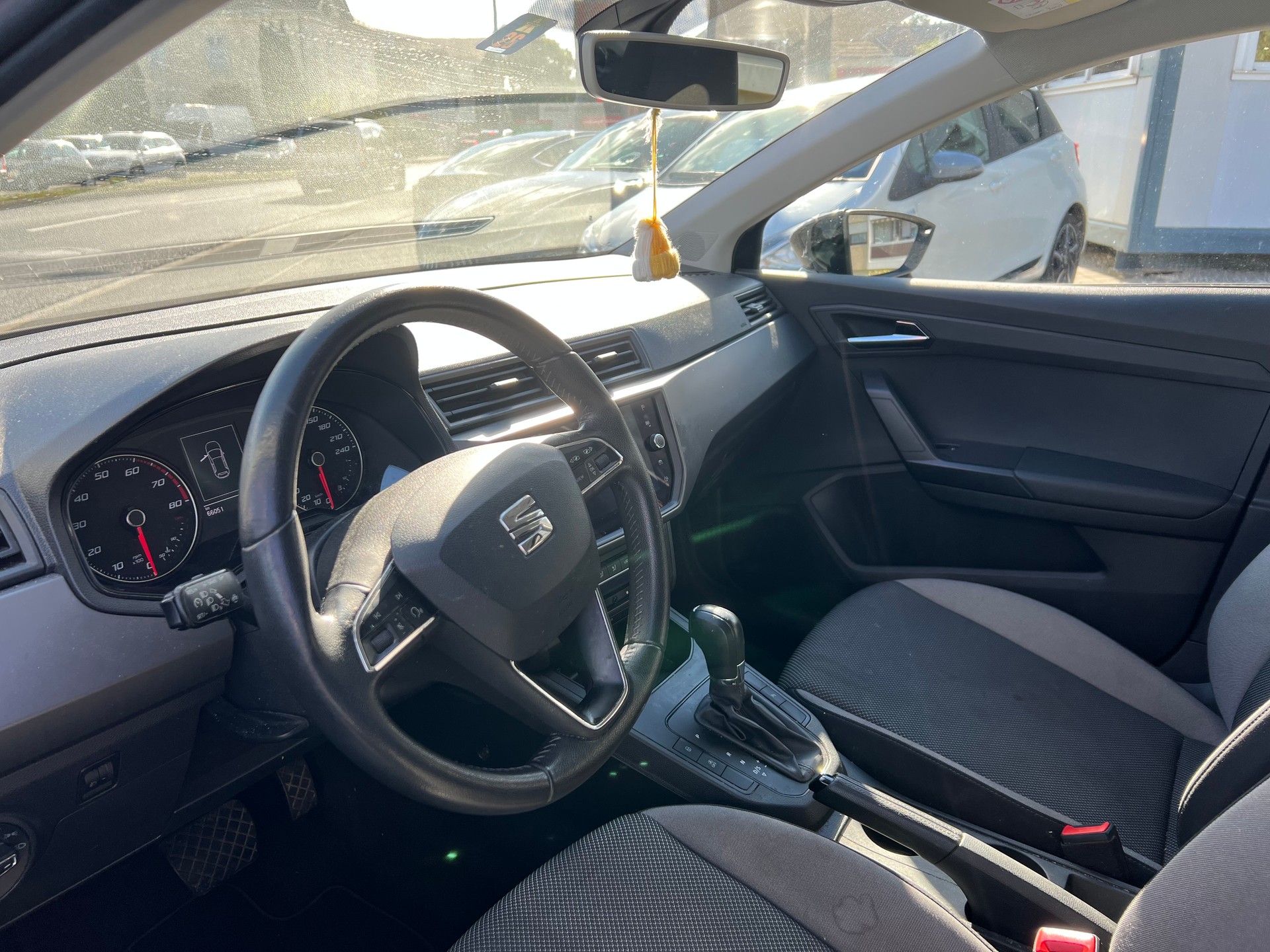 SEAT Ibiza 1.0 TSI 110 Style DSG-image-5