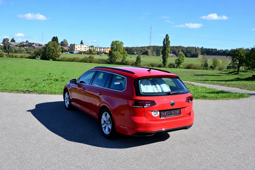 VW Passat 2.0 TDI BMT Business 4Motion DSG-image-3