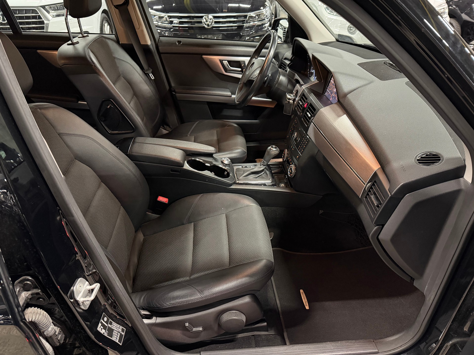 MERCEDES-BENZ GLK 220 CDI BlueEfficiency 4Matic 7G-Tronic-image-17