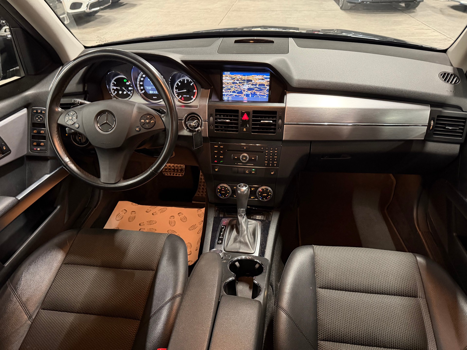 MERCEDES-BENZ GLK 220 CDI BlueEfficiency 4Matic 7G-Tronic-image-16