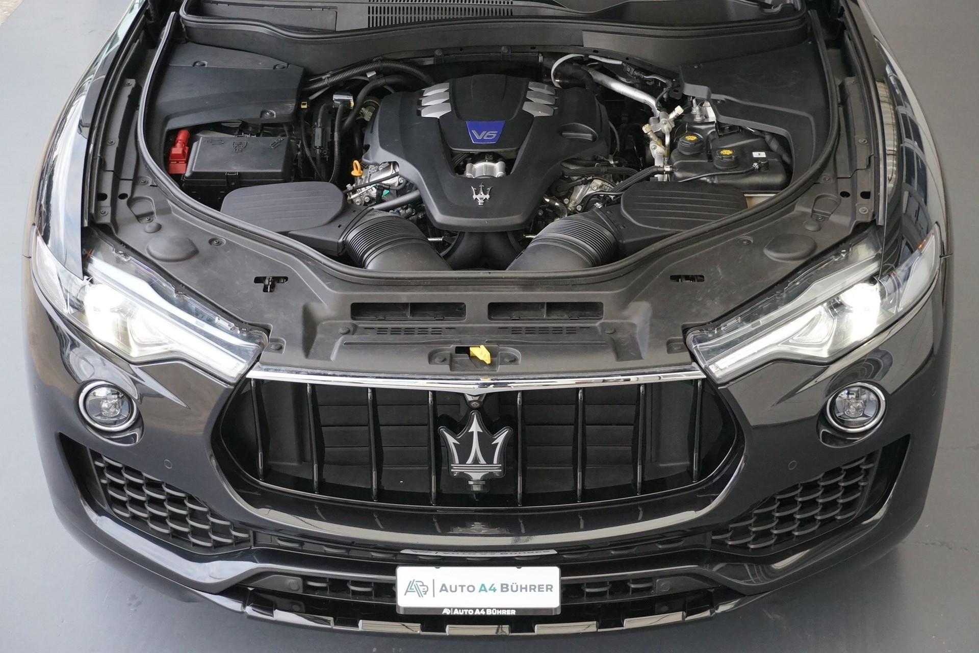 MASERATI Levante S 3.0 V6 Bi-Turbo "Gran Sport" 430PS 4WD-image-9