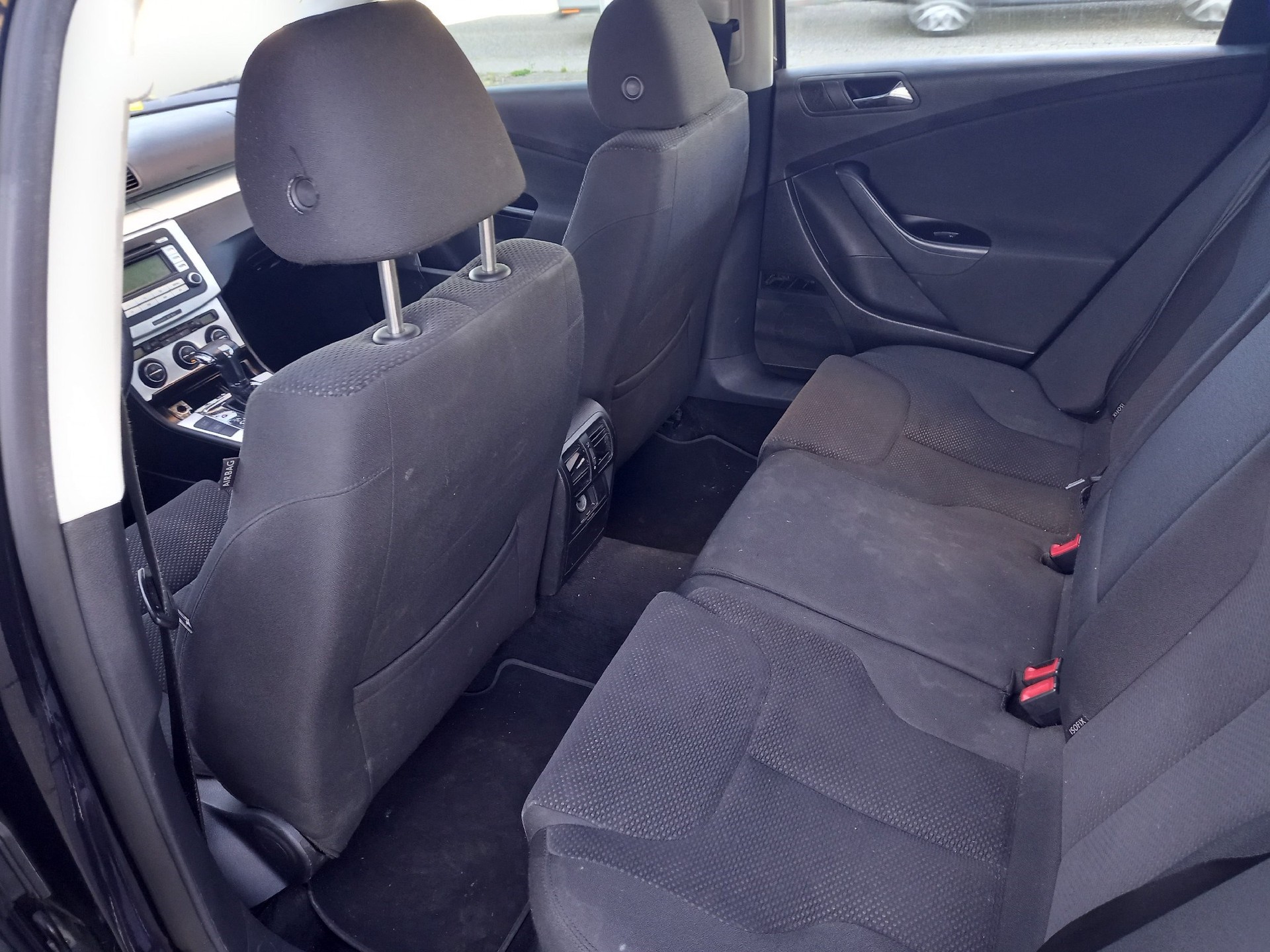 VW Passat Variant 2.0 TDI Comfortline DSG-image-9