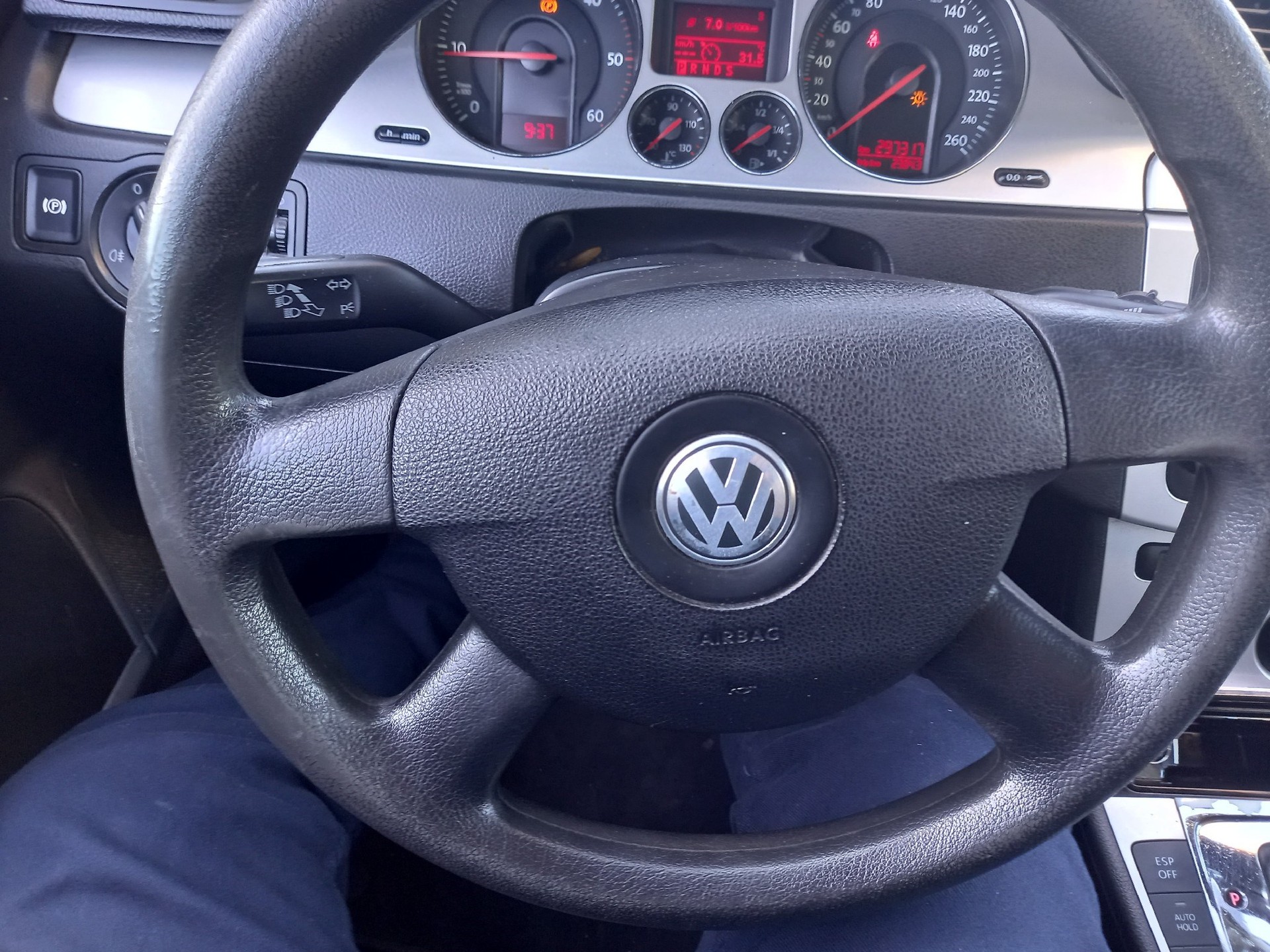 VW Passat Variant 2.0 TDI Comfortline DSG-image-12