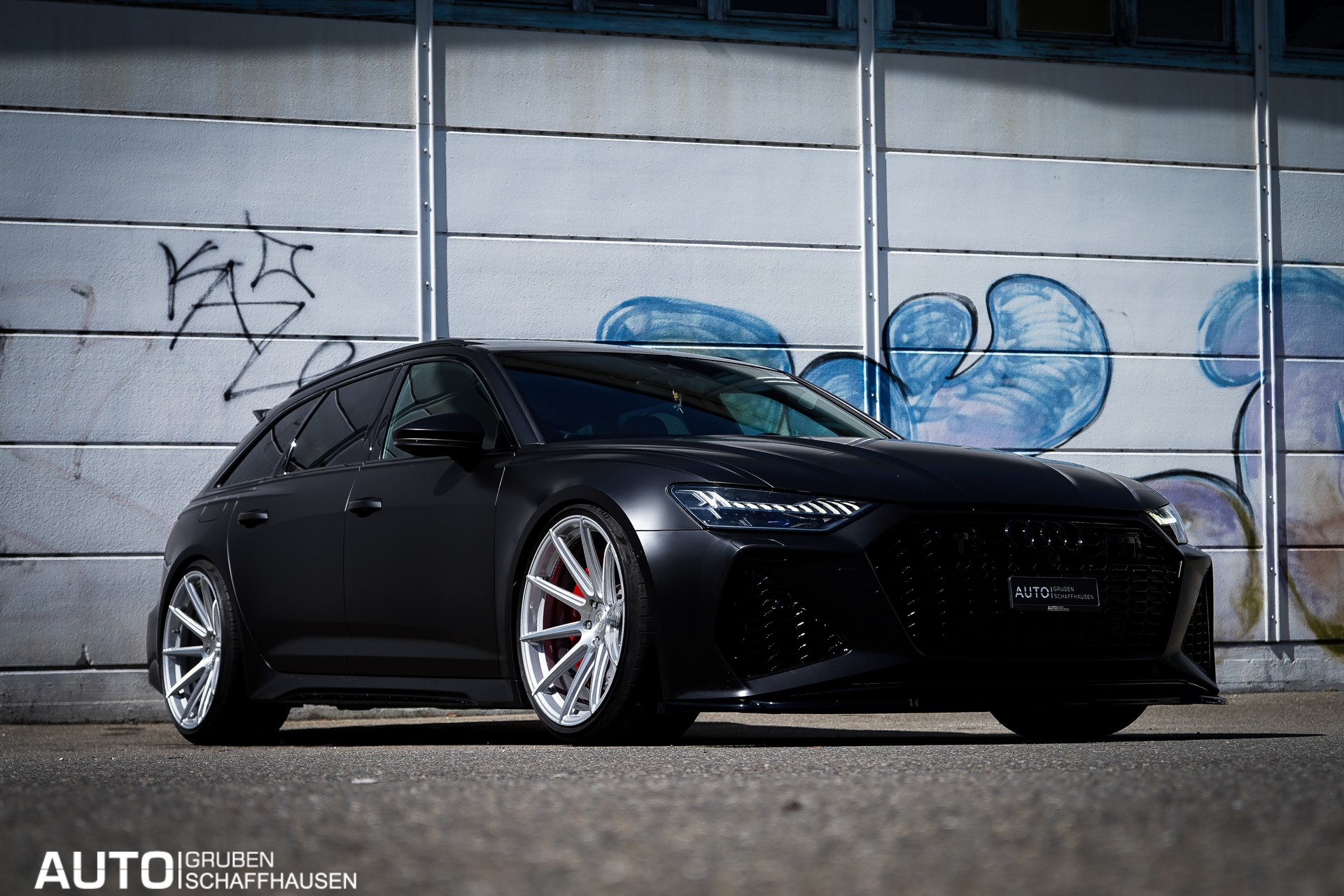 AUDI RS6 Avant 4.0 TFSI V8 quattro-showroom-element-1