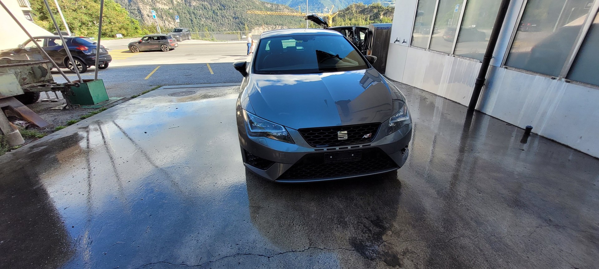 SEAT Leon 2.0 TSI Cupra 280-image-1