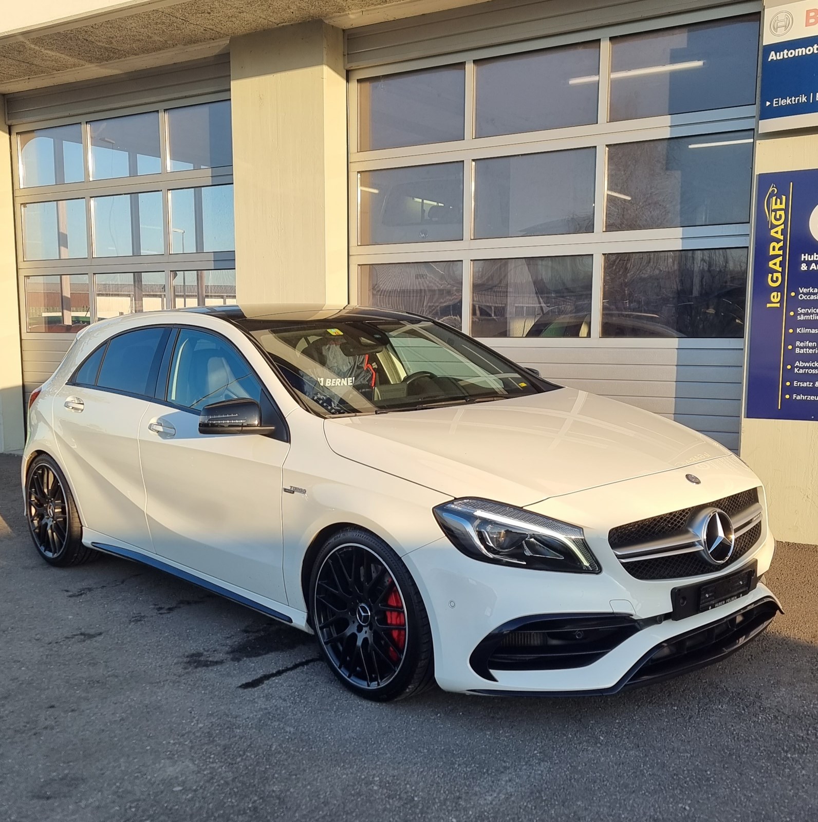Car photo
