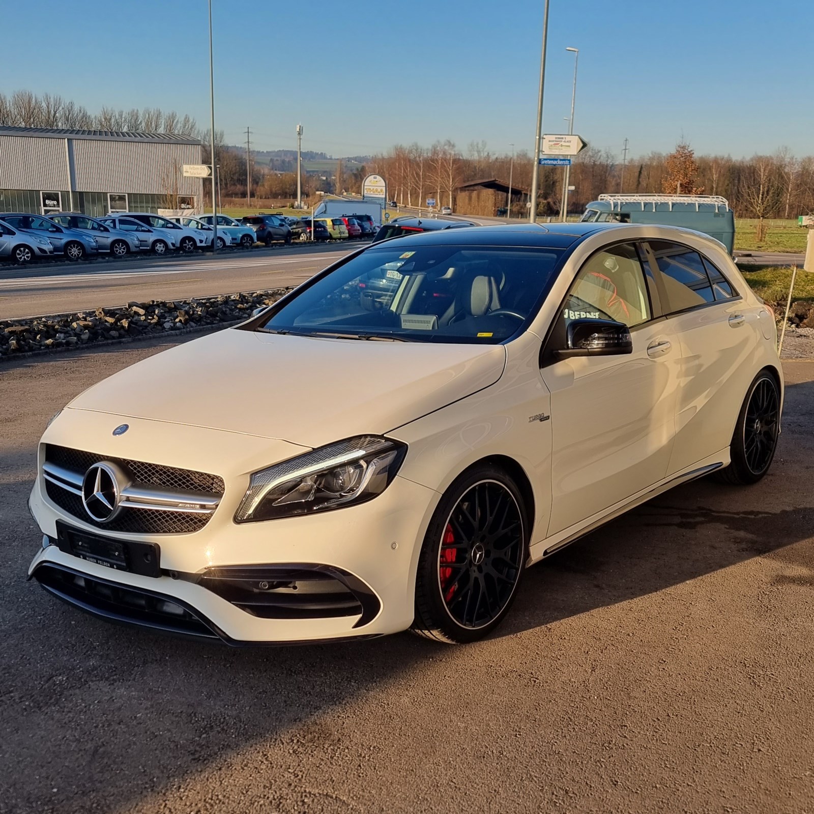 MERCEDES-BENZ A 45 AMG 4Matic Speedshift 7G-DCT-image-3