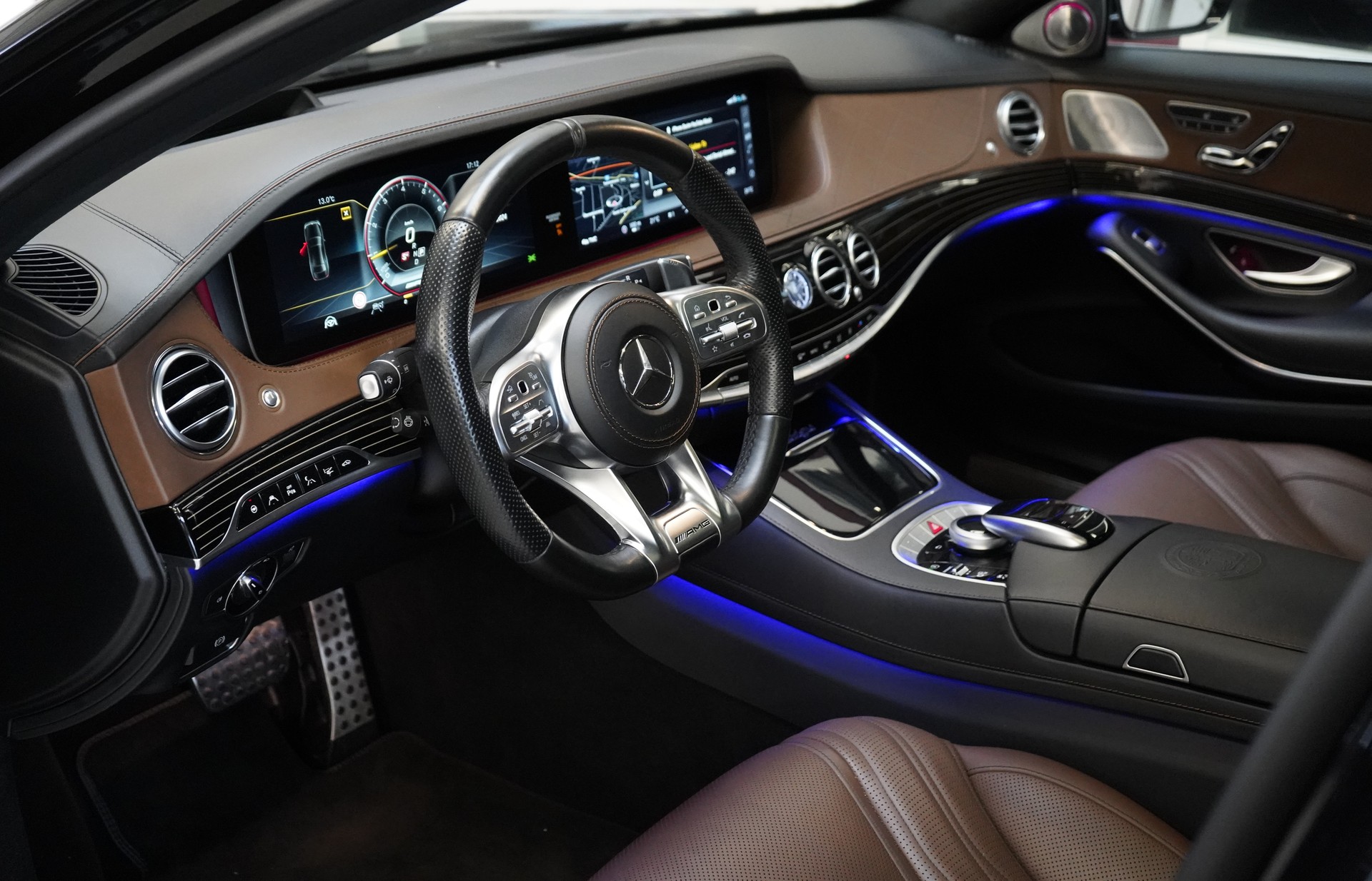 MERCEDES-BENZ S 63 AMG L 4Matic+ 9G-Tronic-image-10