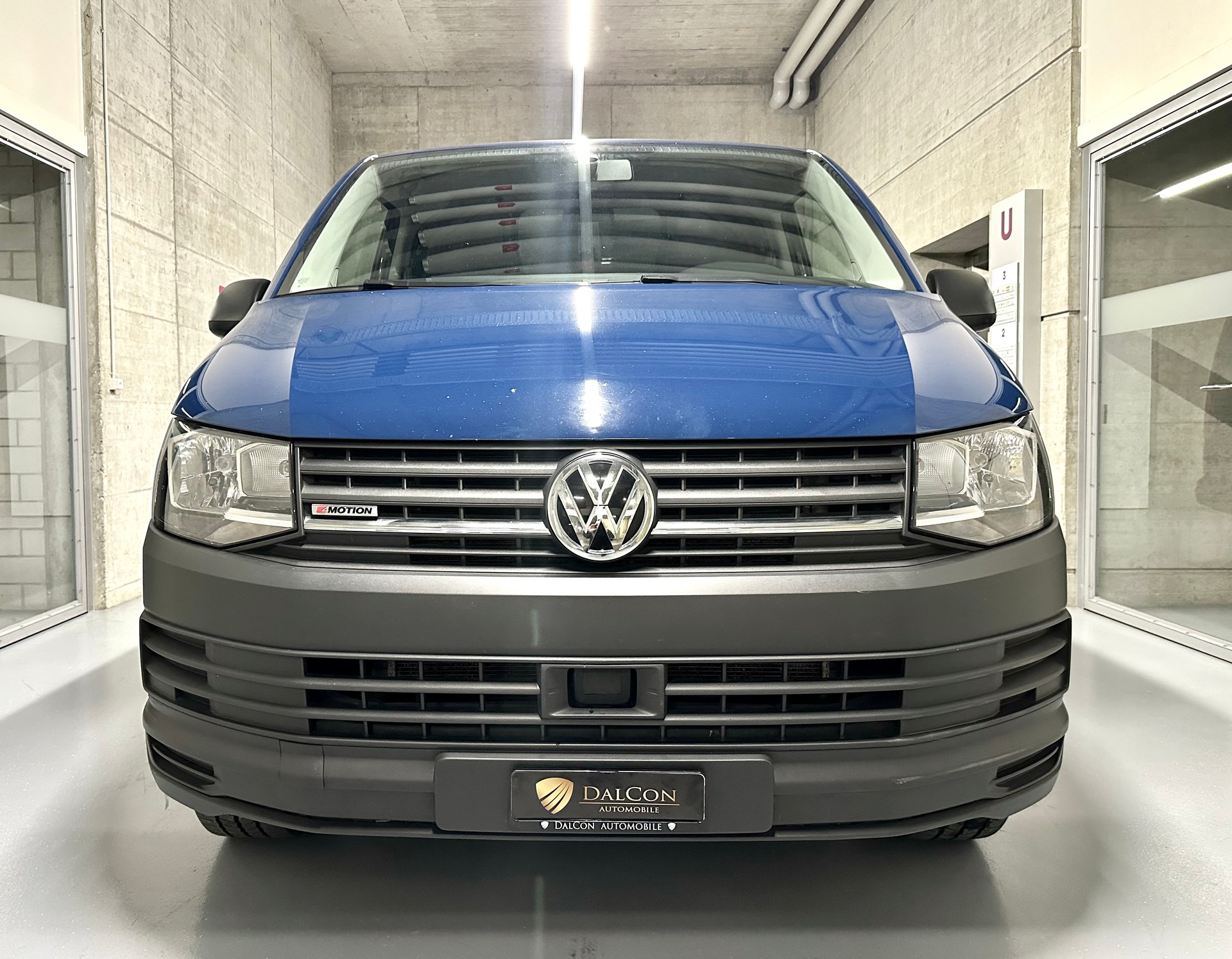 VW T6 2.0 TDI 4Motion DSG-image-2