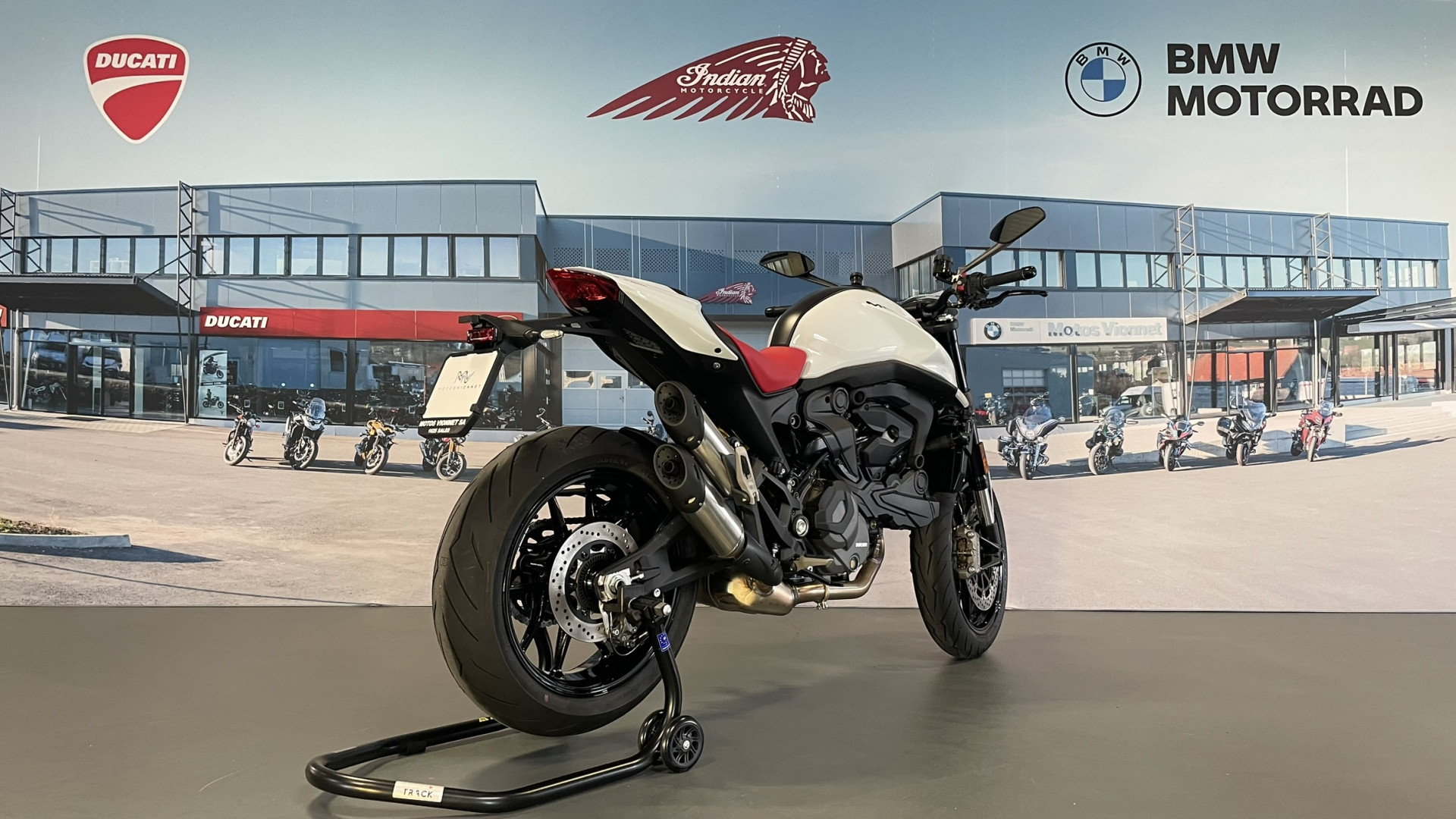 DUCATI Monster 950 Plus-image-4