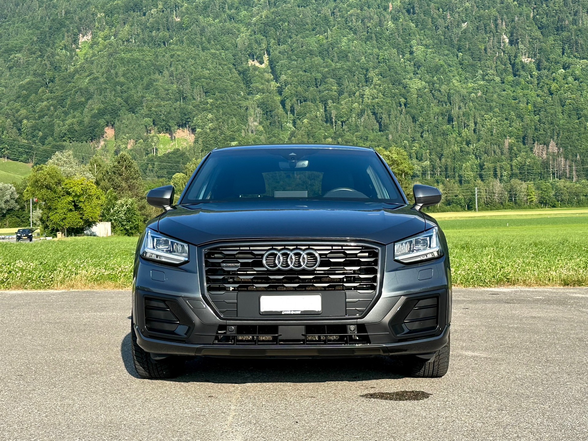 AUDI Q2 2.0 TFSI sport quattro S-tronic-image-1