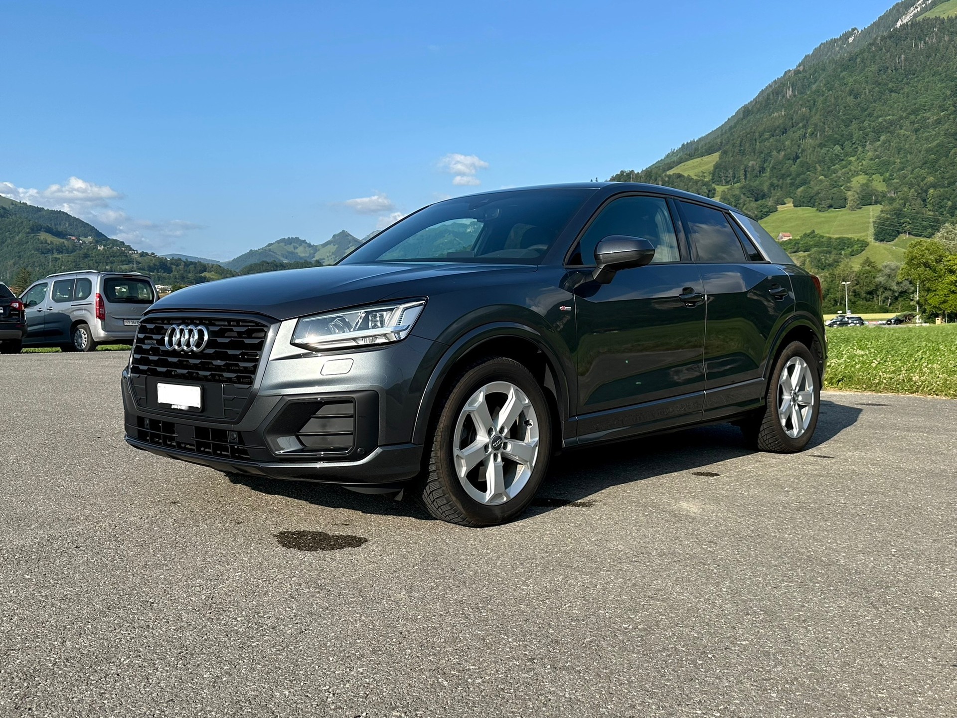AUDI Q2 2.0 TFSI sport quattro S-tronic-image-0
