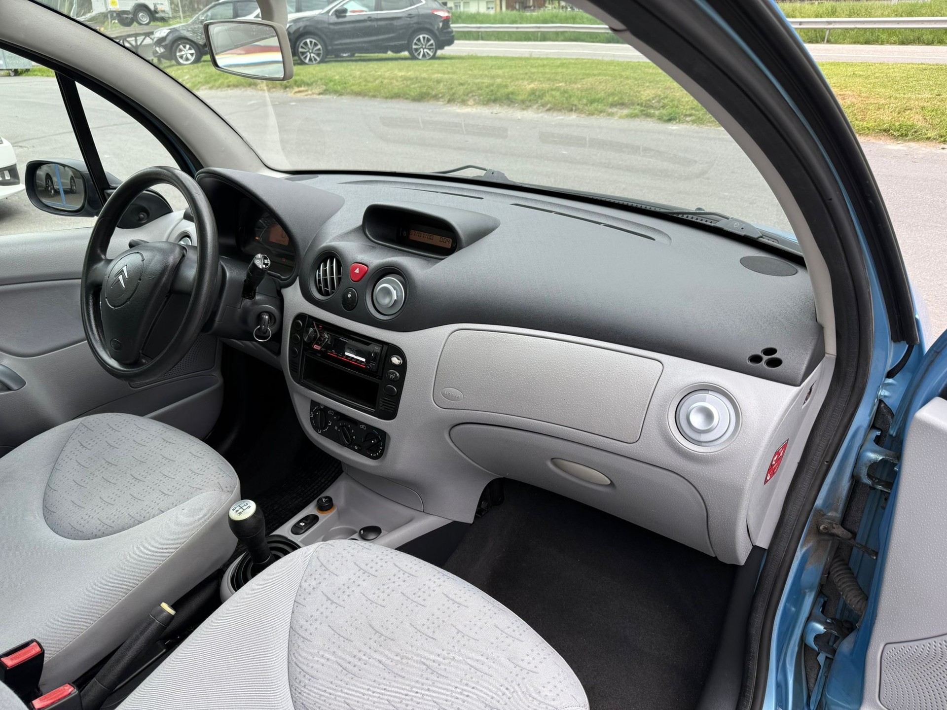 CITROEN C3 1.1i X-image-11