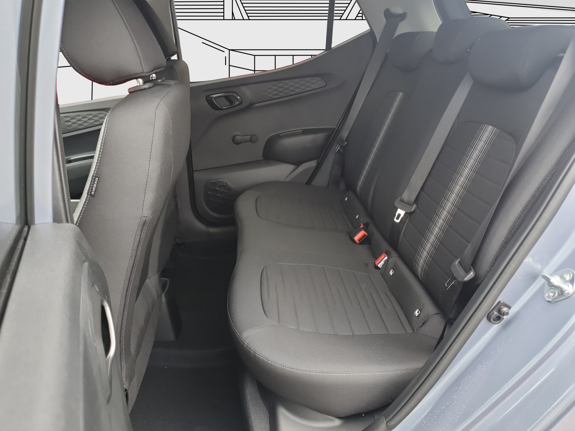 HYUNDAI i10 1.2 Amplia Facelift 2025 Auto.-image-11