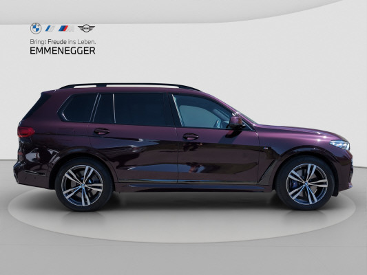 BMW X7 xDrive M50i-image-4