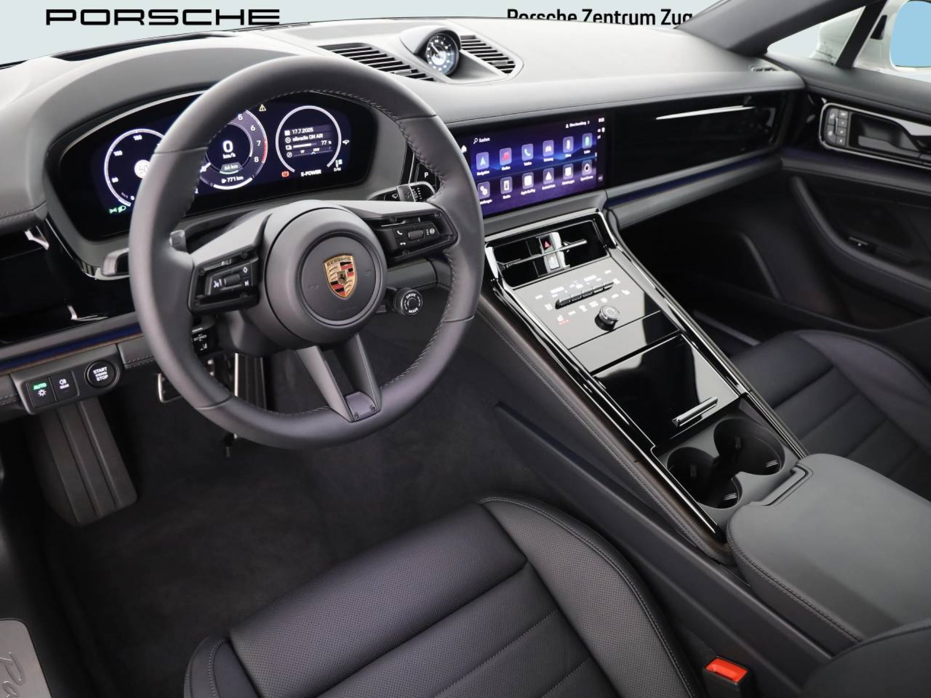 PORSCHE Panamera 4 E-Hybrid-image-3