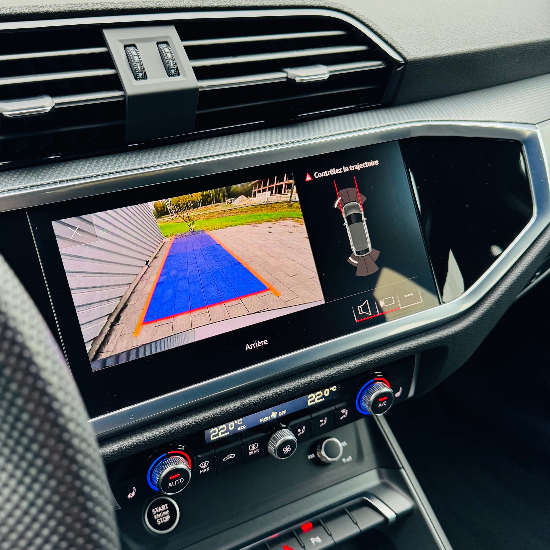 AUDI Q3 35 TFSI S line Attraction S-tronic-image-12