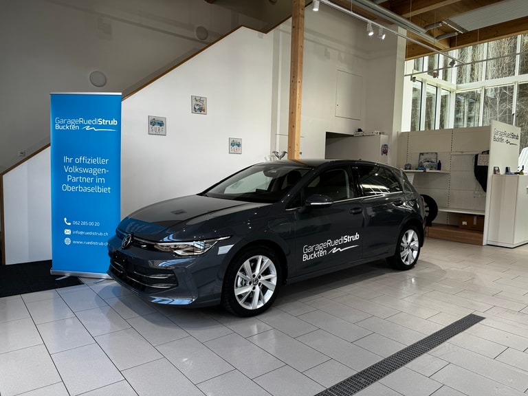 Golf VIII 1.5 TSI PHEV DSG 204PS Style