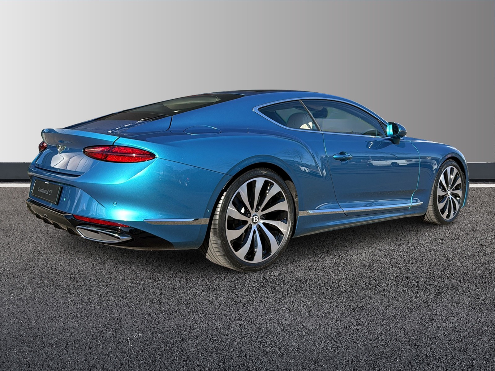 BENTLEY GT V8 Hybrid Azure-showroom-element-3