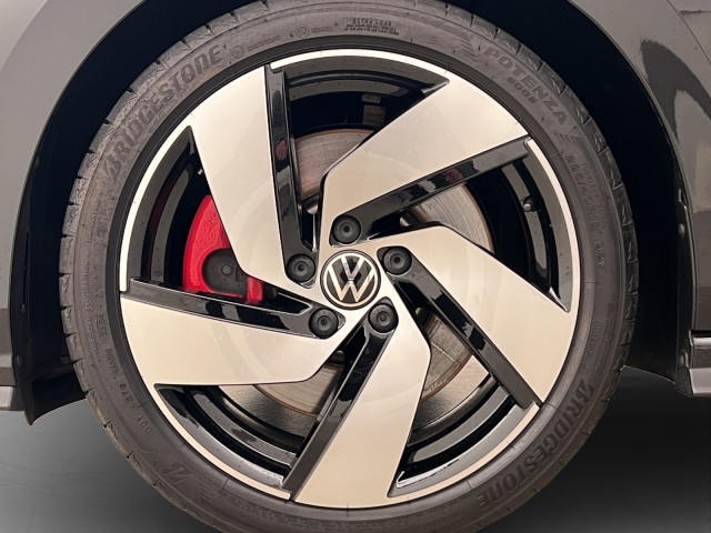 VW Golf 8 2.0 TSI GTI Black Style DSG-image-9