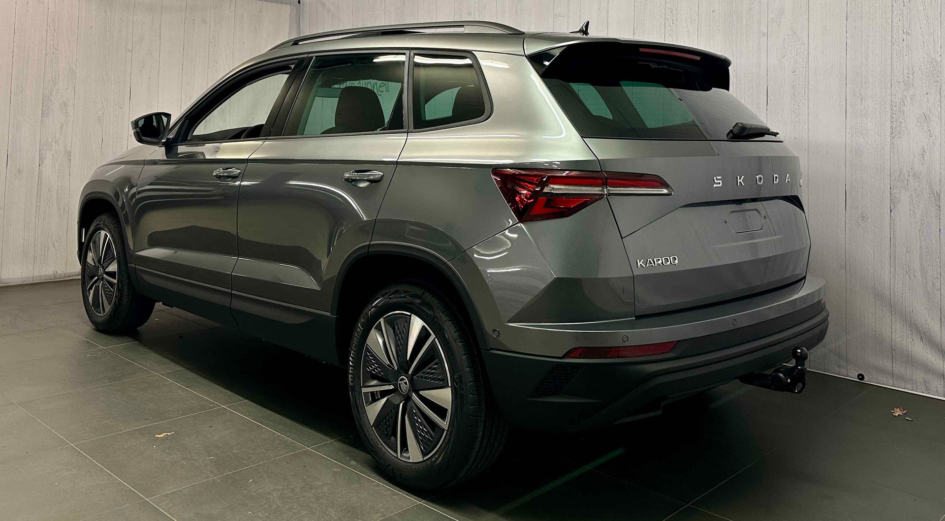 SKODA Karoq 1.5 TSI Dynamic DSG-image-5