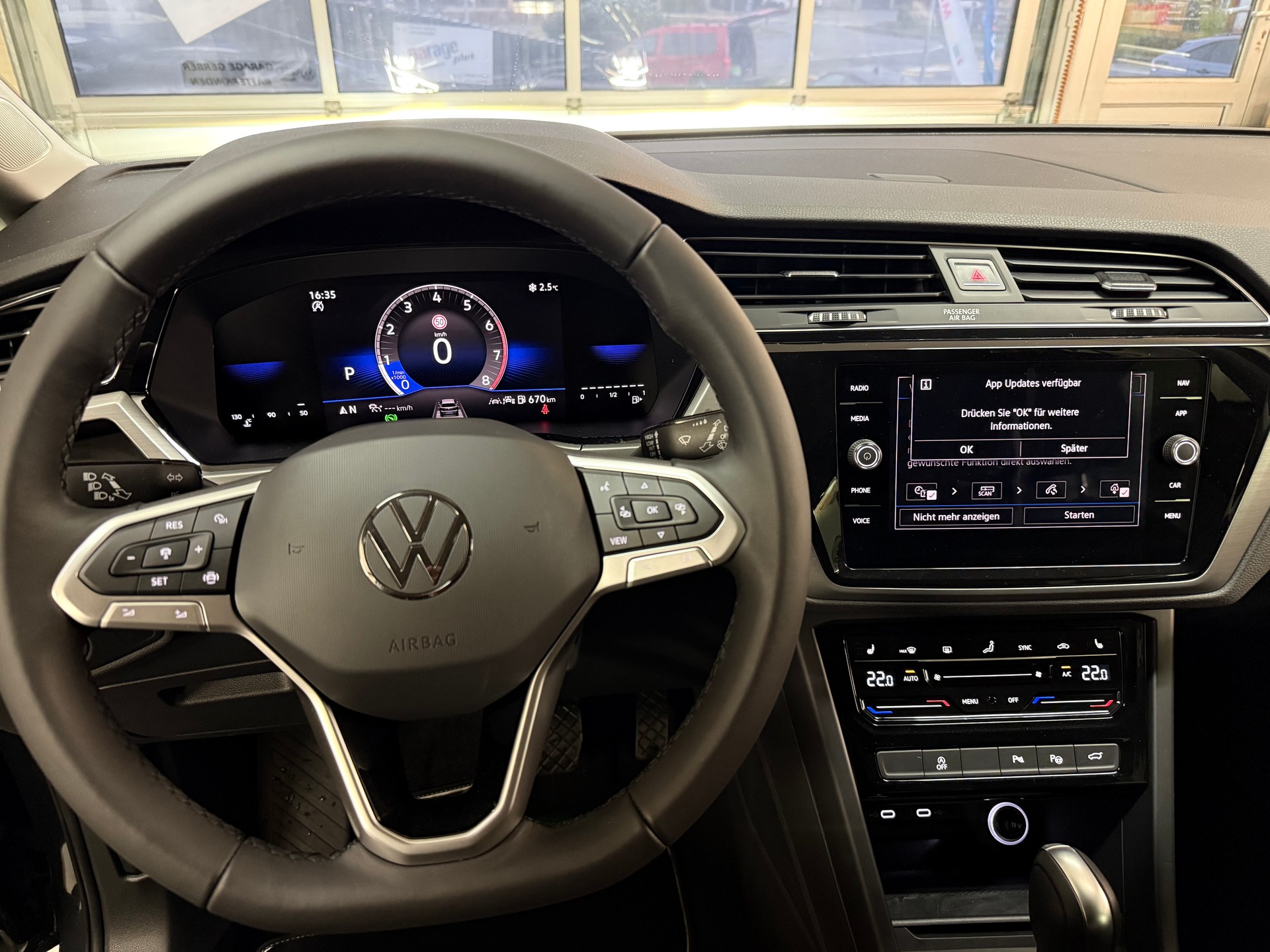 VW Touran 1.5 TSI EVO Comfortline DSG-image-11