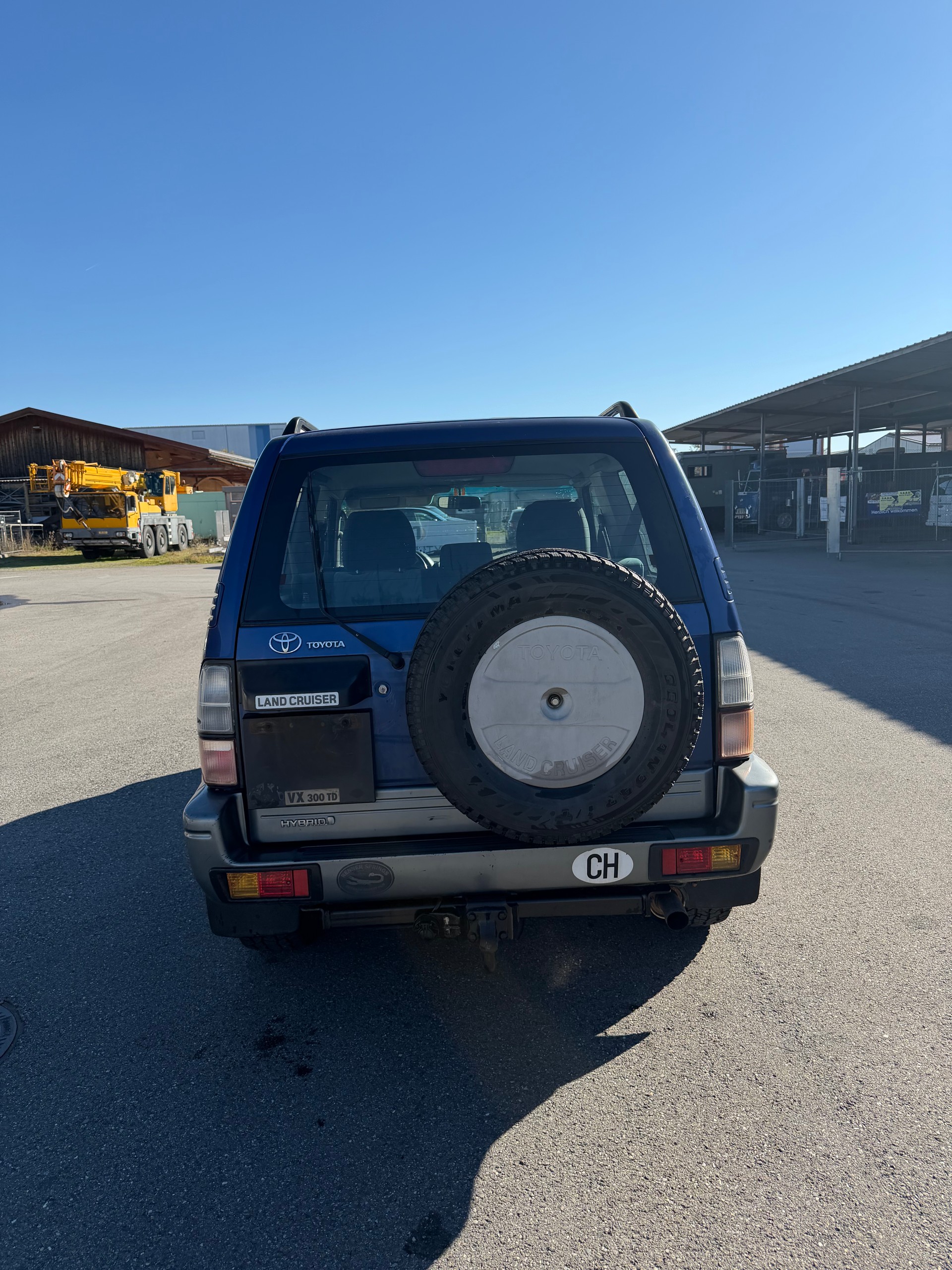TOYOTA Land Cruiser 300 3.0 TD LX-image-5