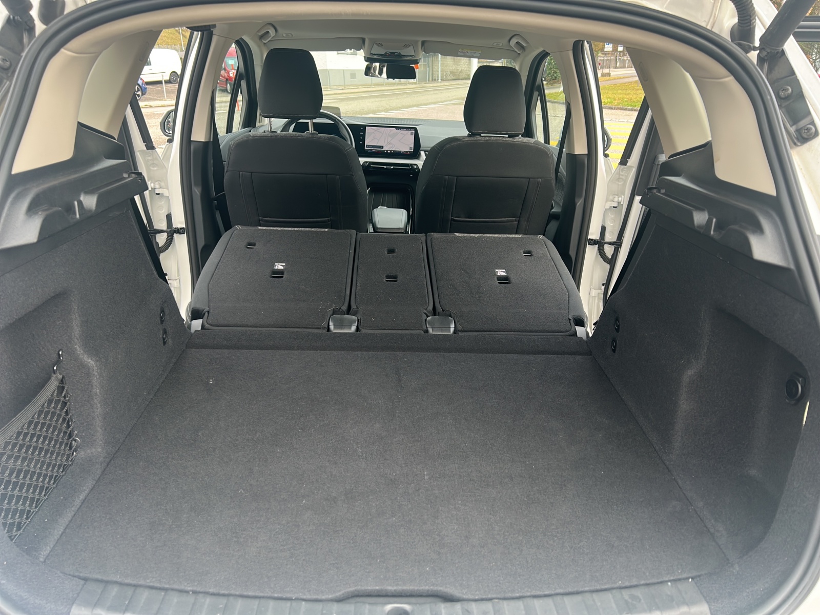 BMW 218d Active Tourer DKG-image-27