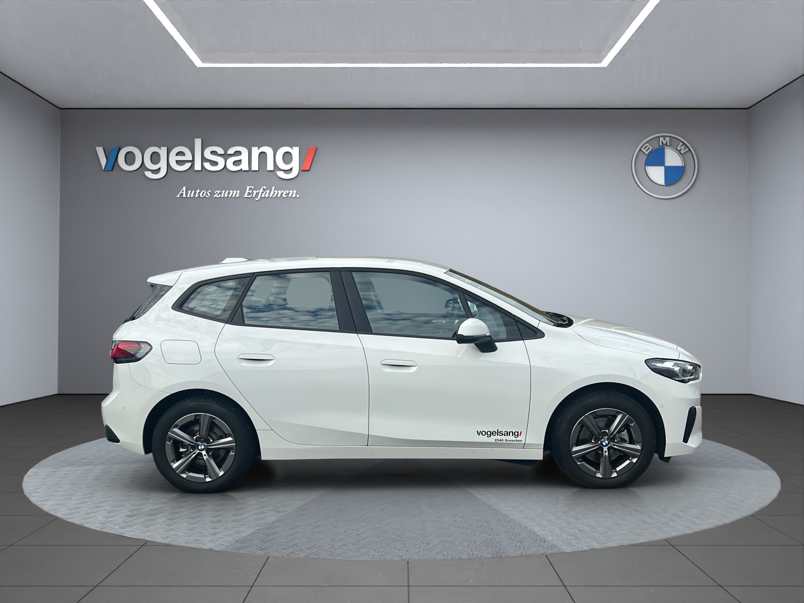 BMW 218d Active Tourer DKG-image-3