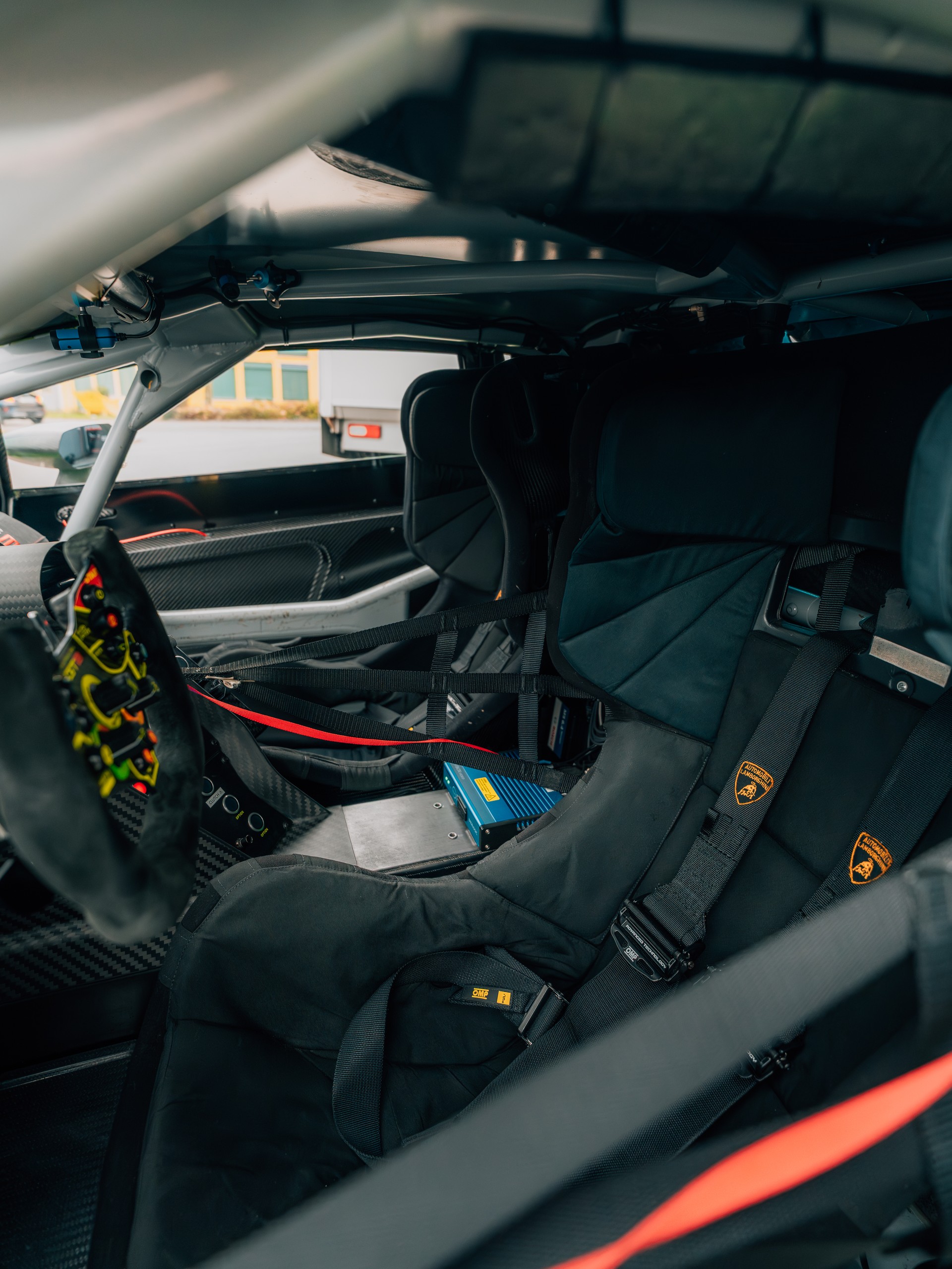 LAMBORGHINI GT3 EVO Rennversion-image-7