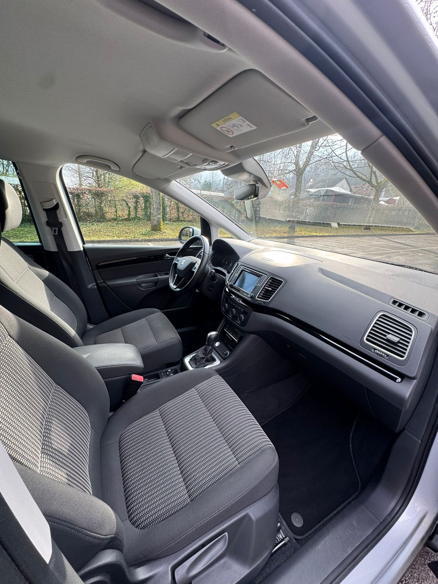 SEAT Alhambra 2.0 TDI DSG Style-image-12