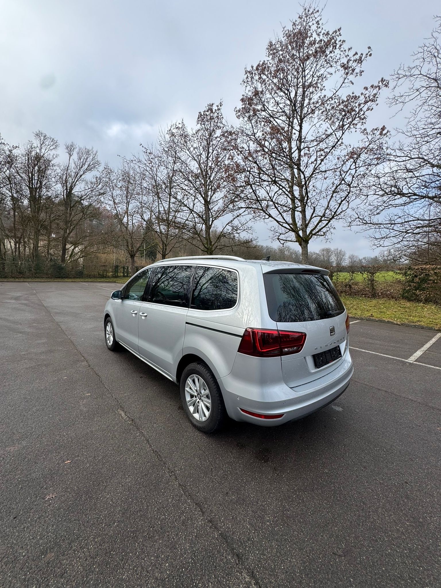SEAT Alhambra 2.0 TDI DSG Style-image-5