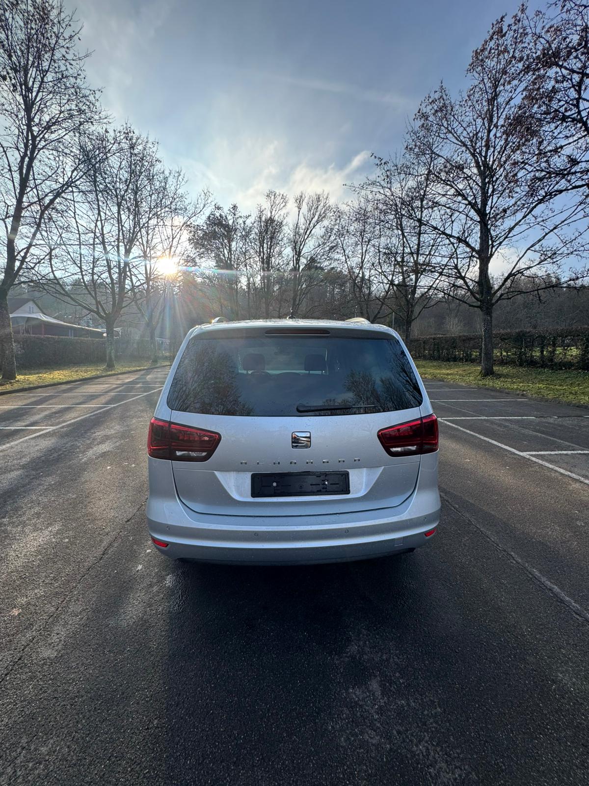 SEAT Alhambra 1.4 TSI DSG Style-image-4