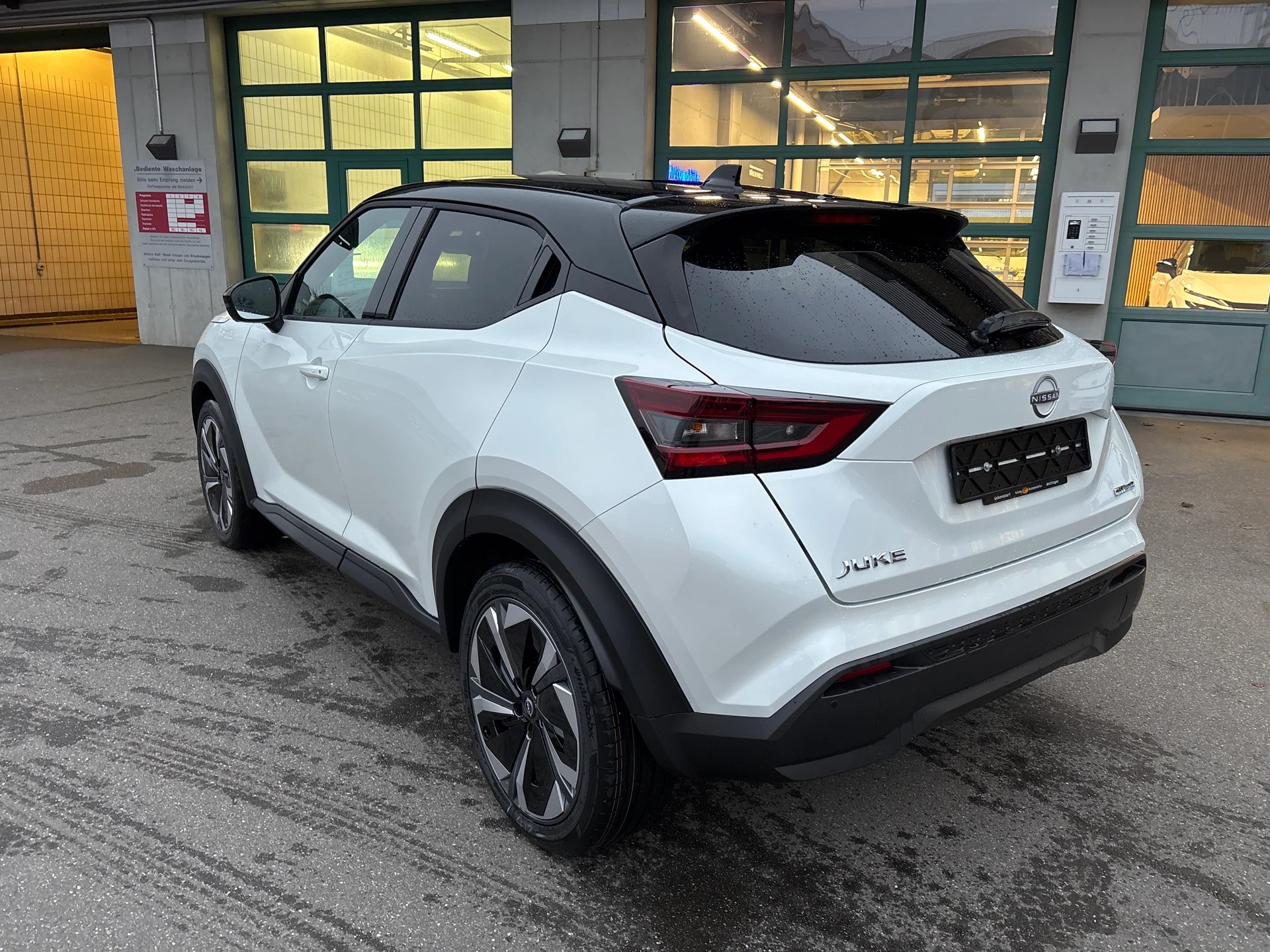NISSAN Juke 1.6 FHEV Tekna-image-7