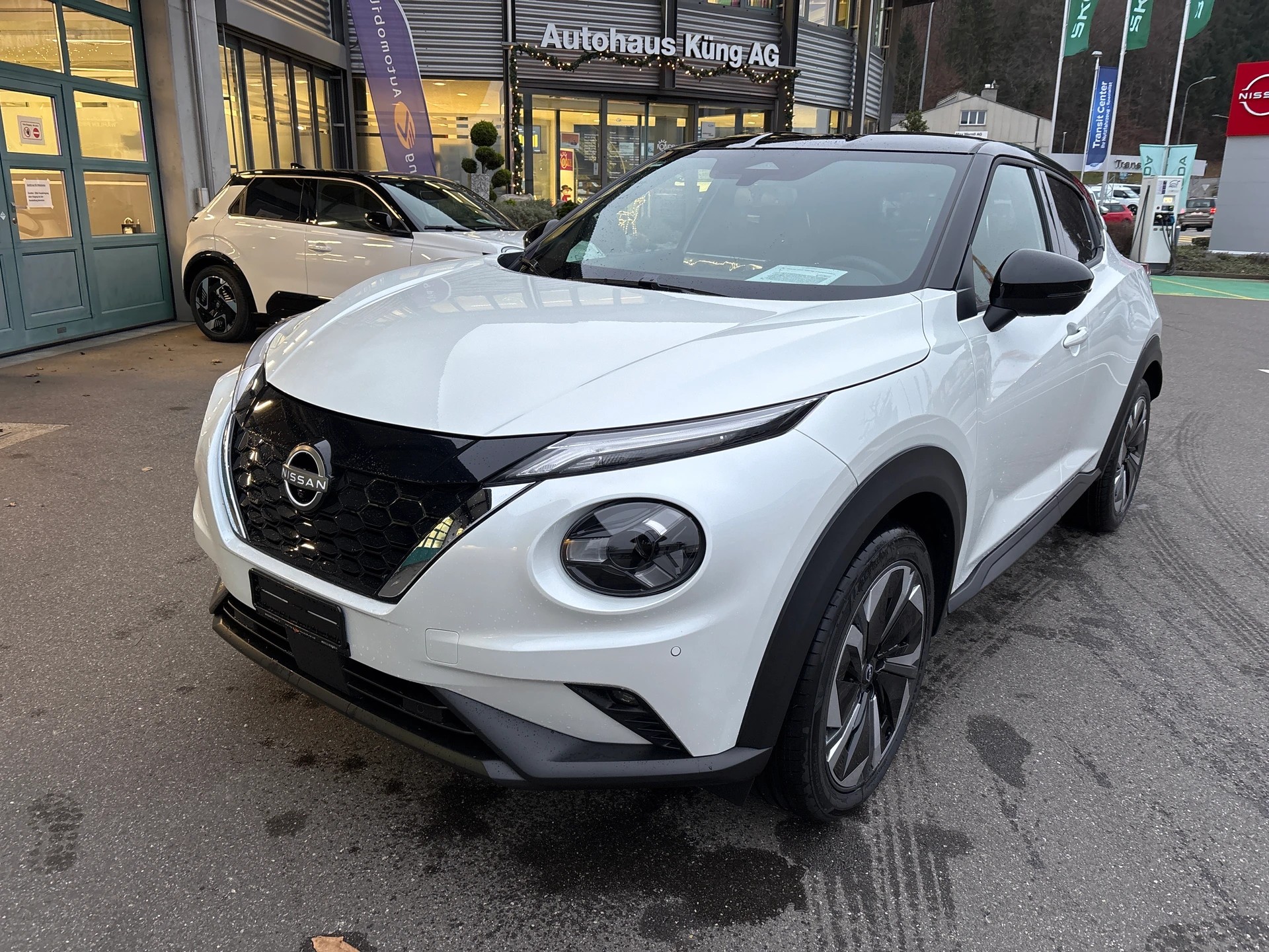 NISSAN Juke 1.6 FHEV Tekna-image-1