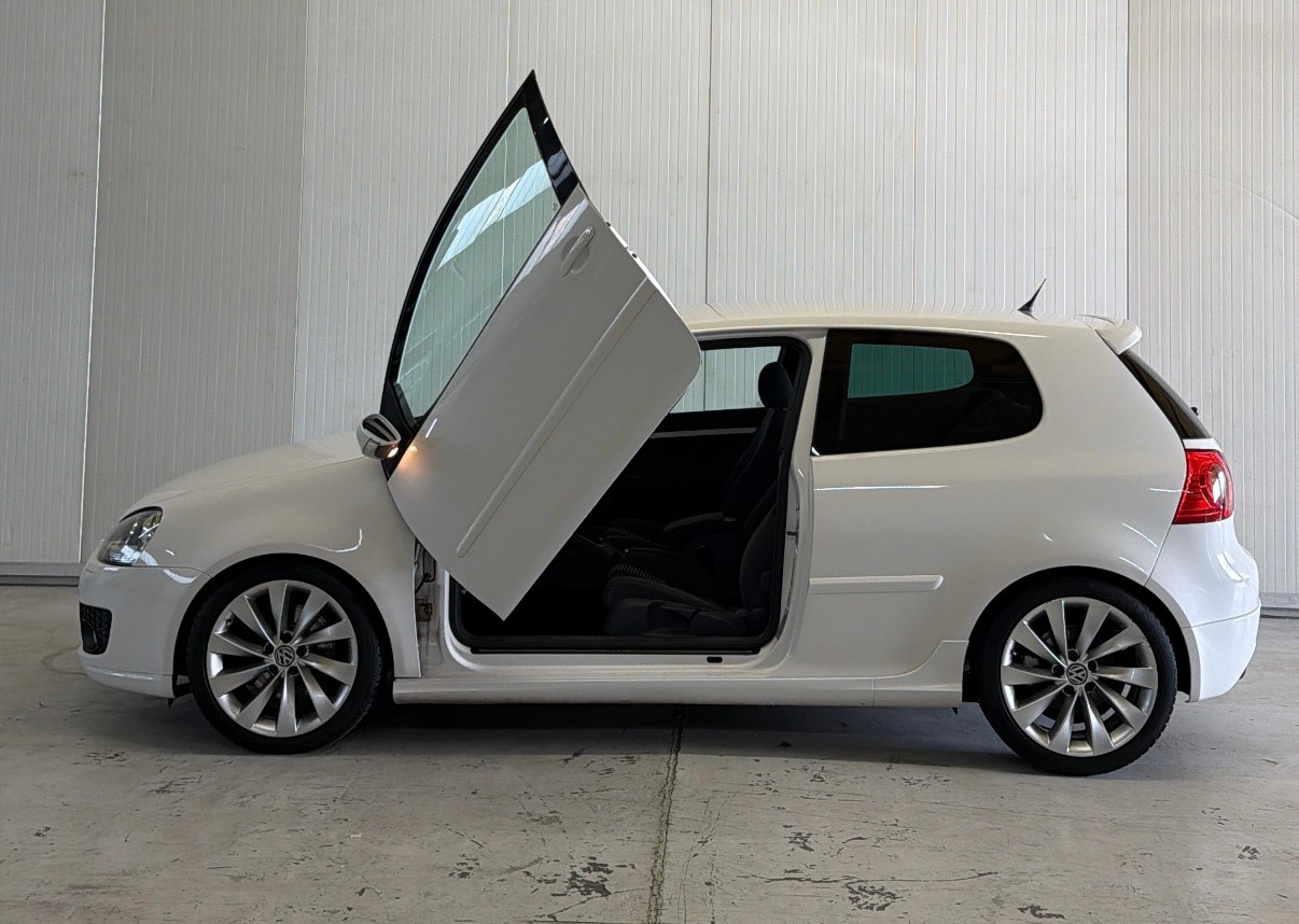 VW Golf 2.0 TFSI GTI (Frisch Mfk)-image-6