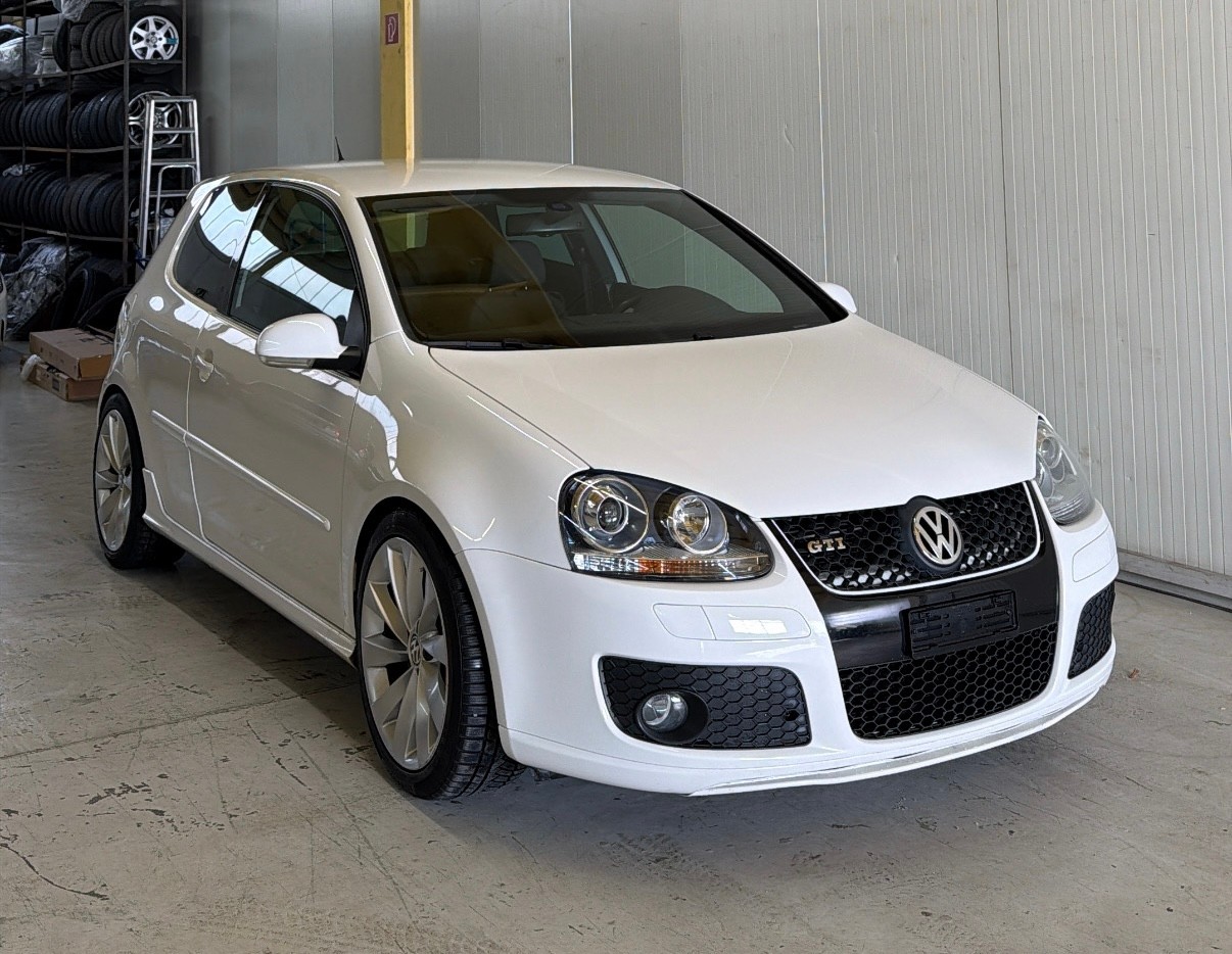VW Golf 2.0 TFSI GTI (Frisch Mfk)-image-2