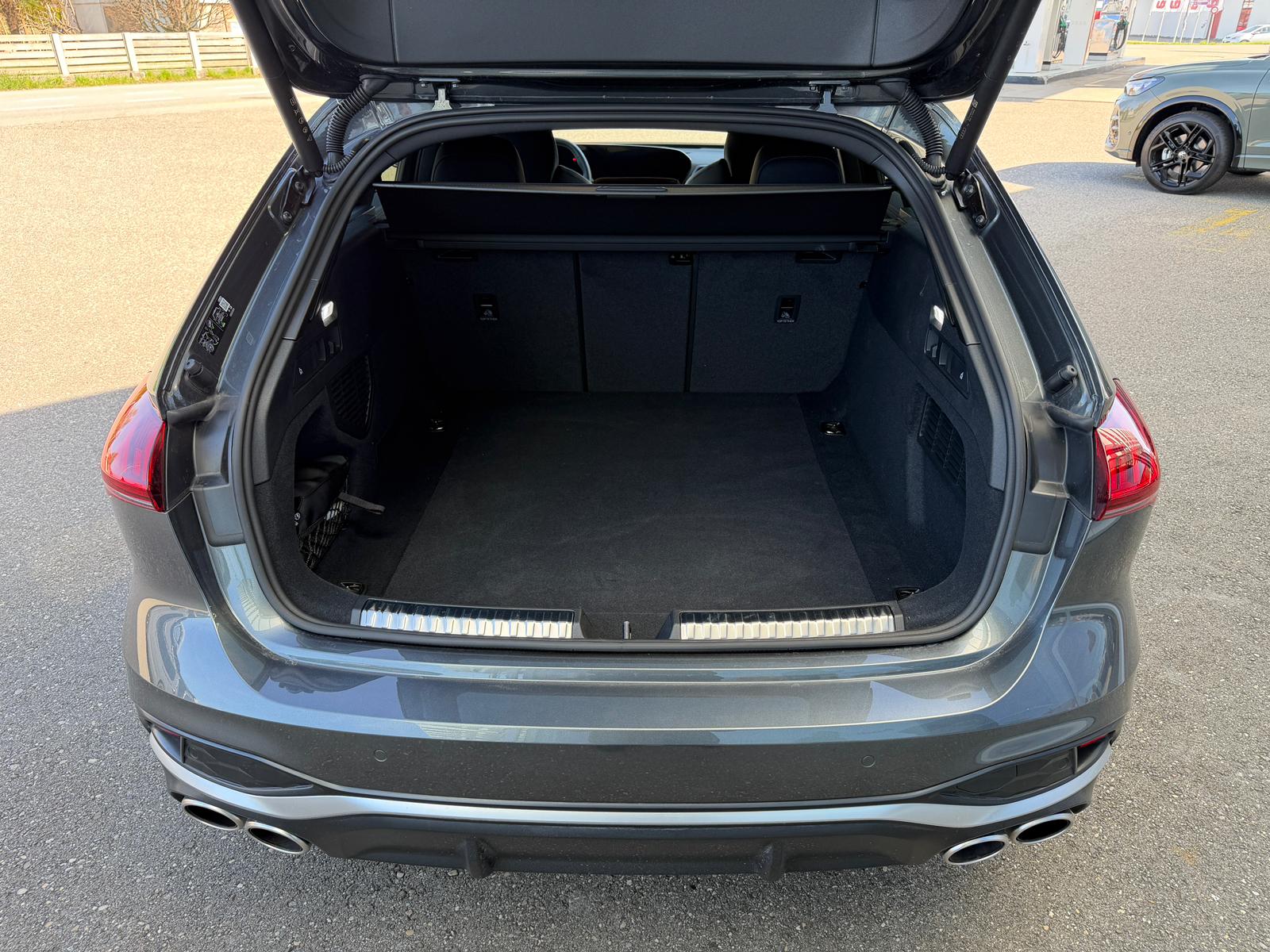 AUDI S5 Avant TFSI quattro S tronic-image-24