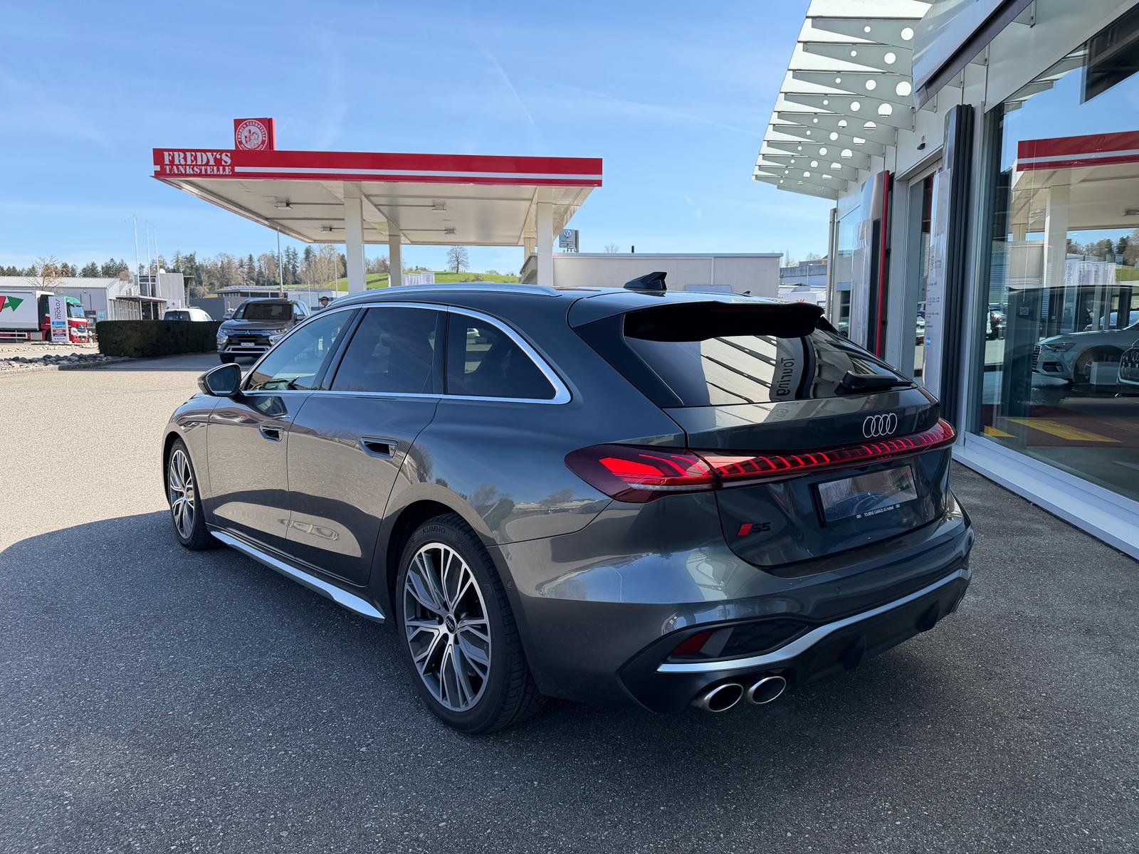 AUDI S5 Avant TFSI quattro S tronic-showroom-element-2