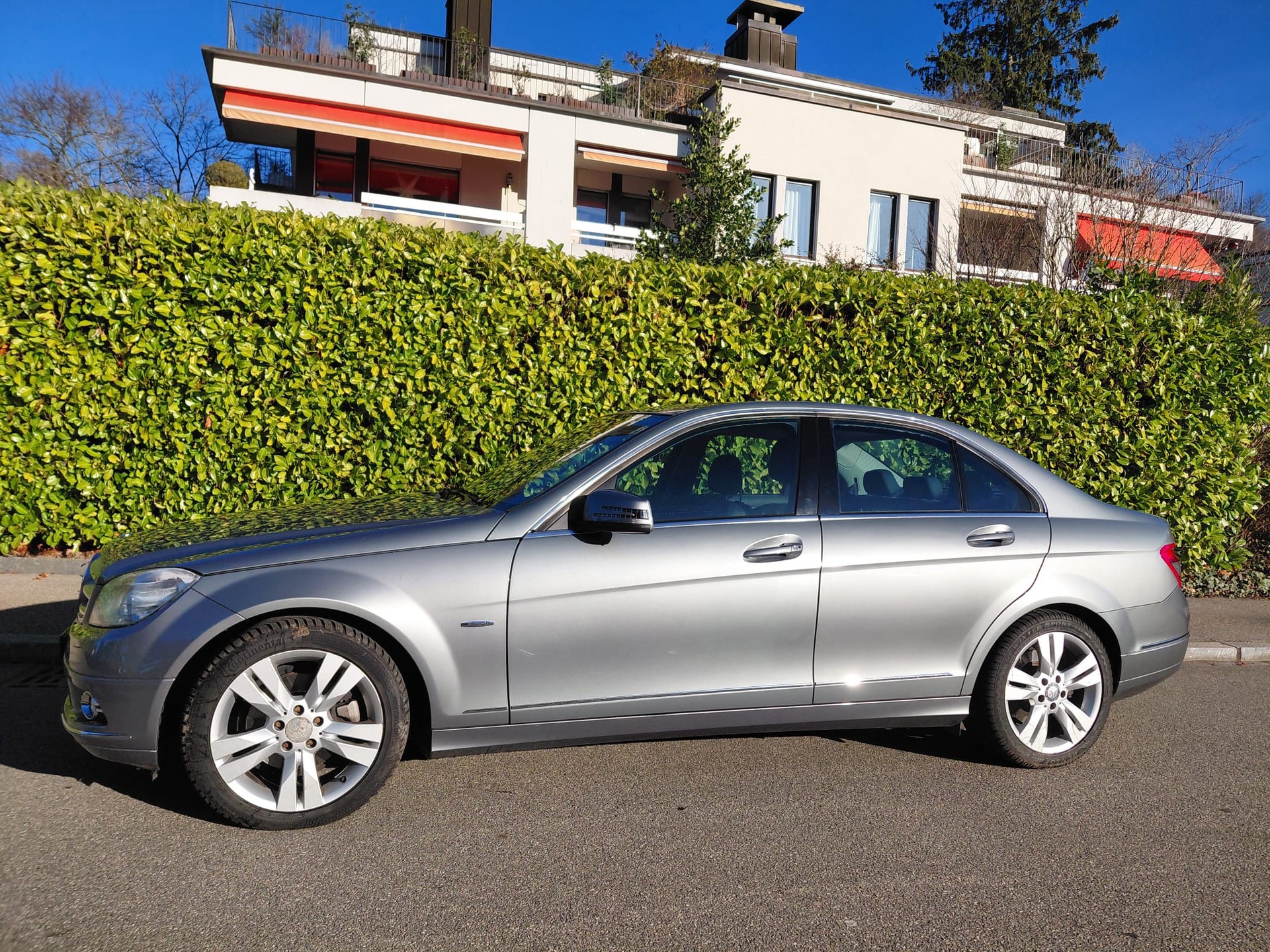 MERCEDES-BENZ C 300 (280) Elégance 4Matic 7G-Tronic-image-1