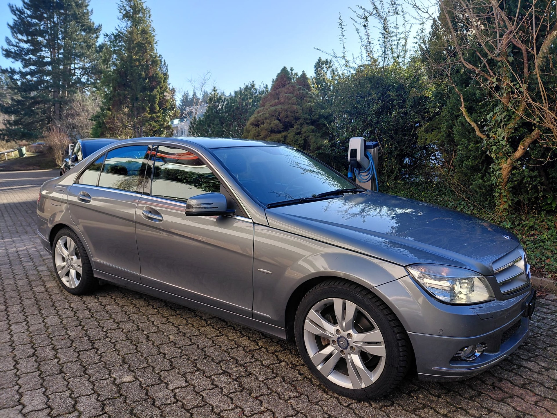 MERCEDES-BENZ C 300 (280) Elégance 4Matic 7G-Tronic-image-3