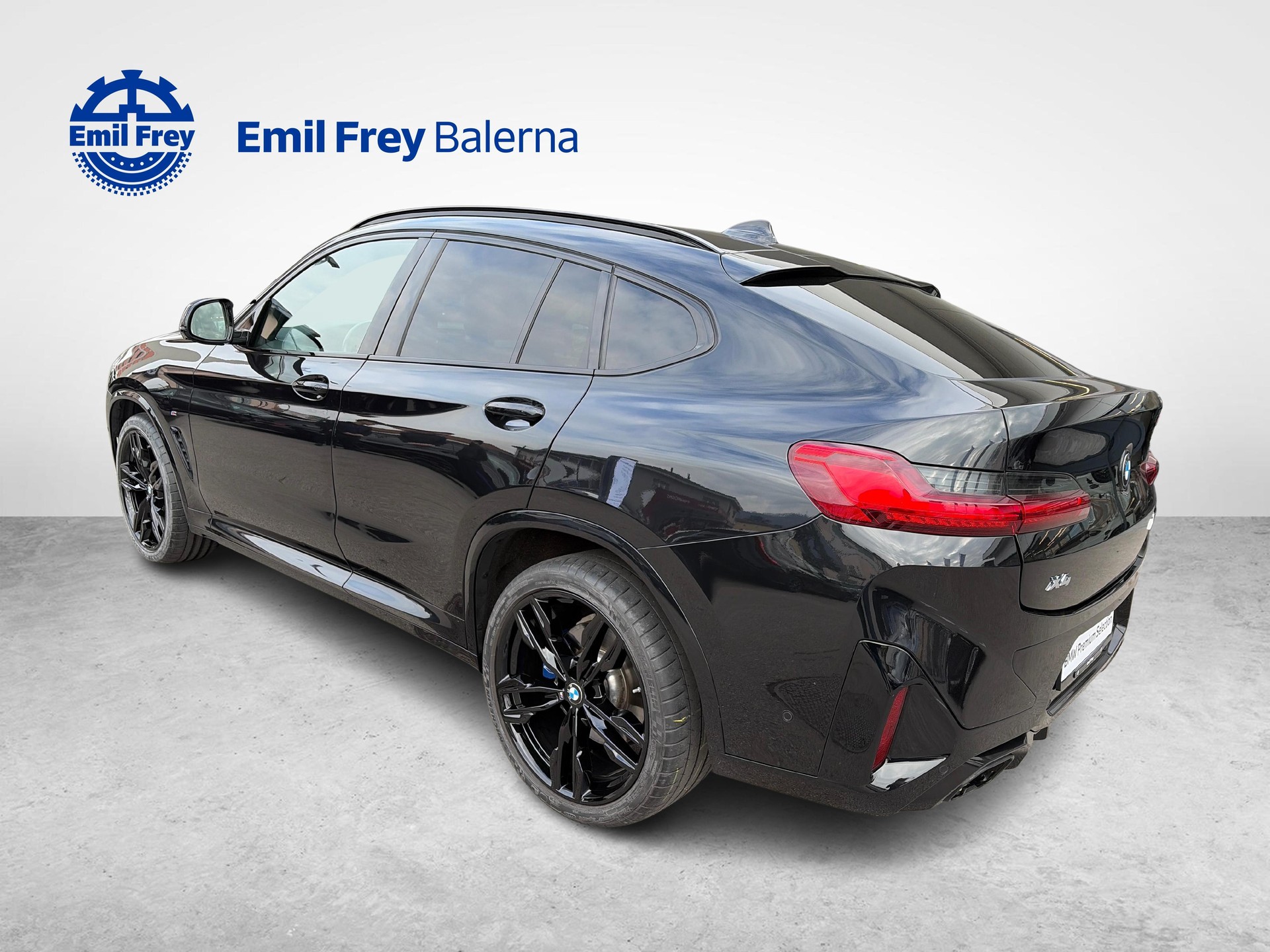 BMW X4 M40d-image-4