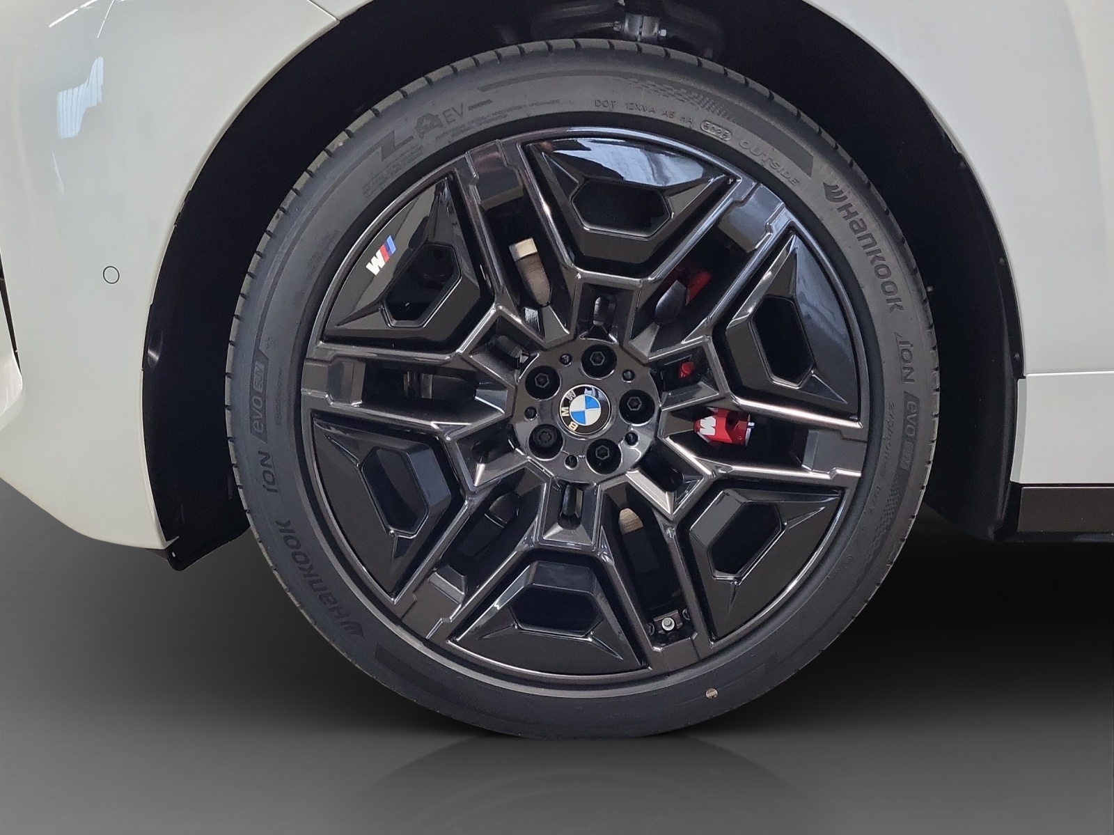 BMW iX xDrive45 M Sport Pro-image-8