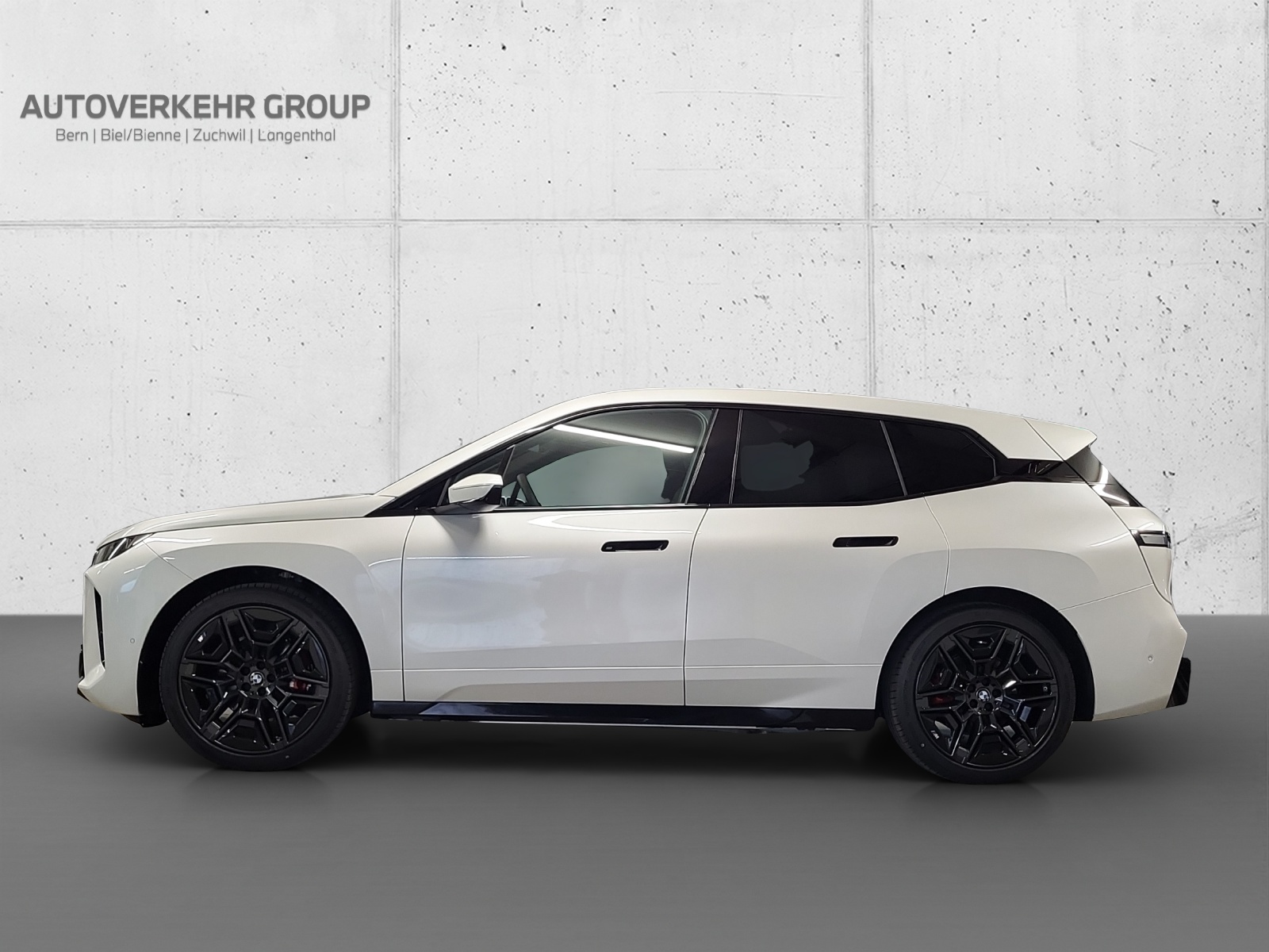 BMW iX xDrive45 M Sport Pro-image-7