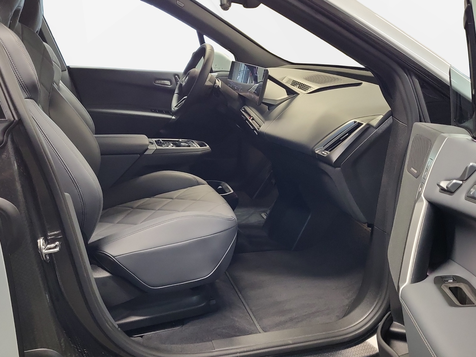 BMW iX xDrive45 M Sport Pro-image-10