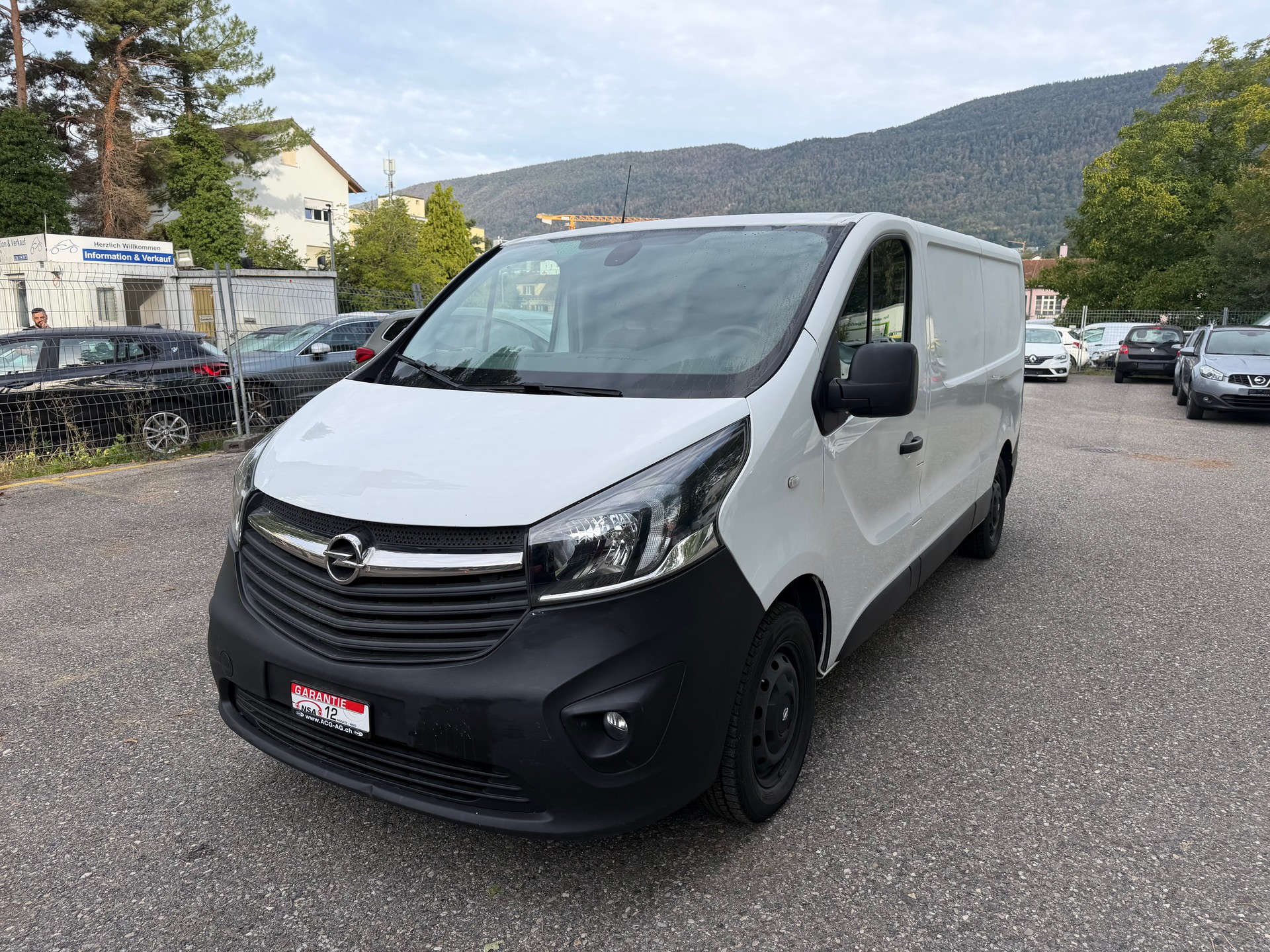OPEL Vivaro 1.6 CDTI 2.9t L2H1 ** 03x Sitzplatze ** 02x Airbag ** Nutzlast 1090Kg ** Frisch Ab MFK-image-0