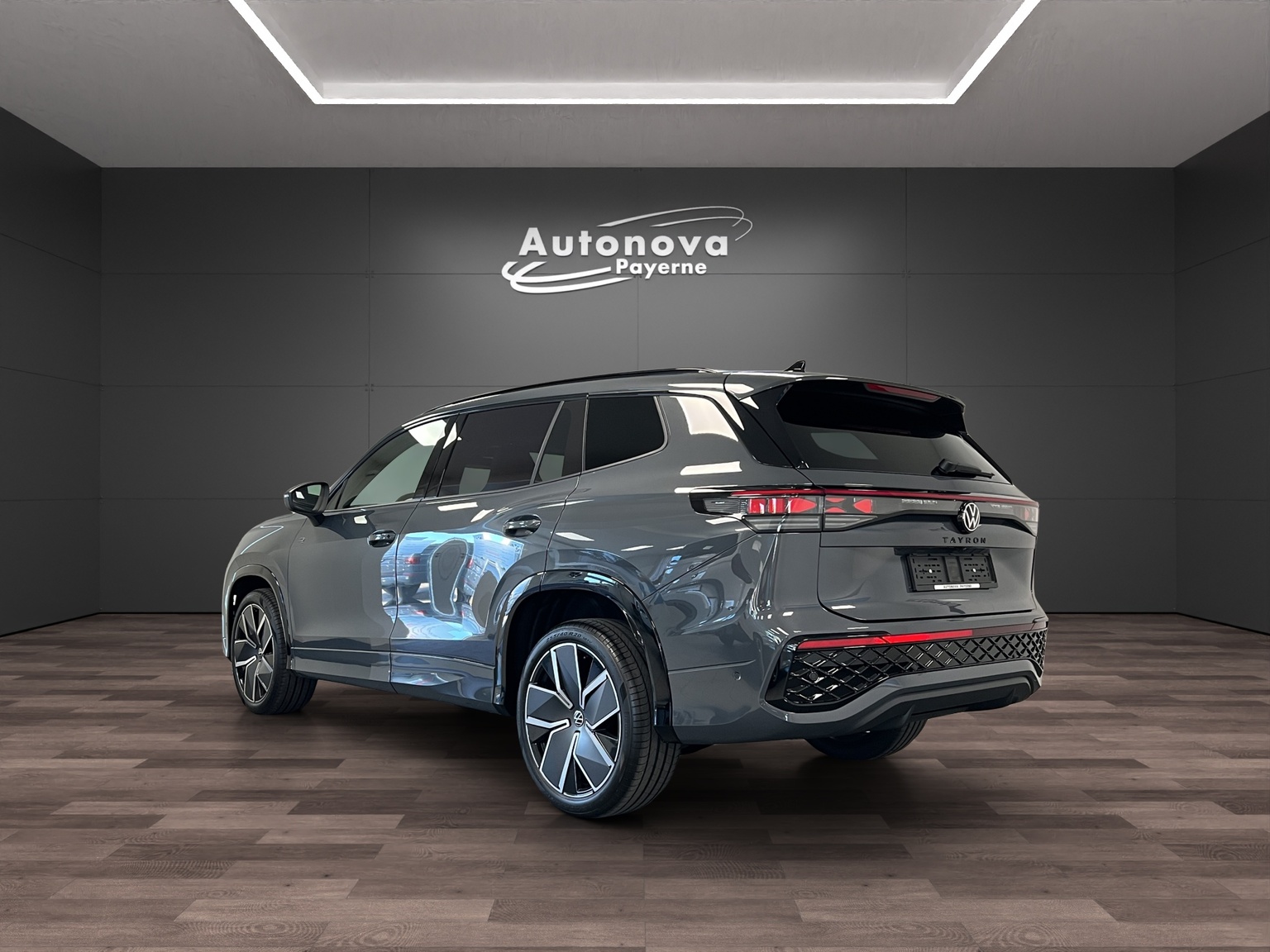VW Tayron 2.0 TSI R-Line DSG 4Motion-image-3