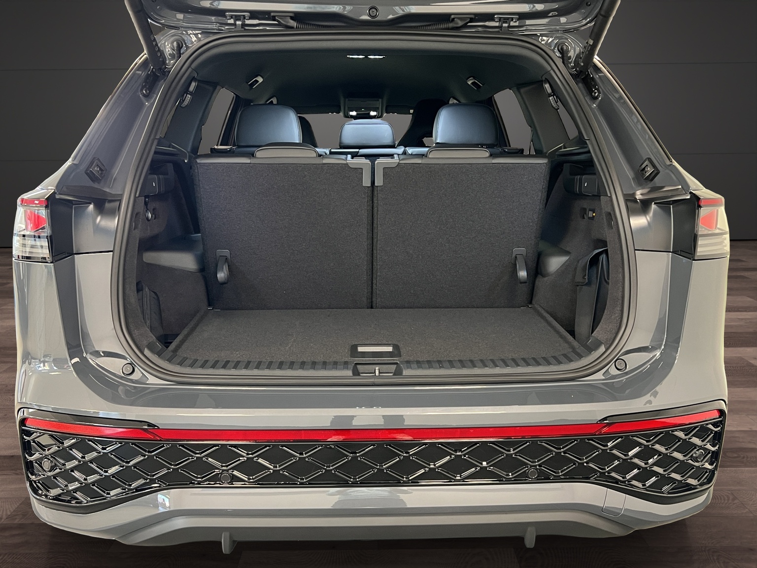 VW Tayron 2.0 TSI R-Line DSG 4Motion-image-12